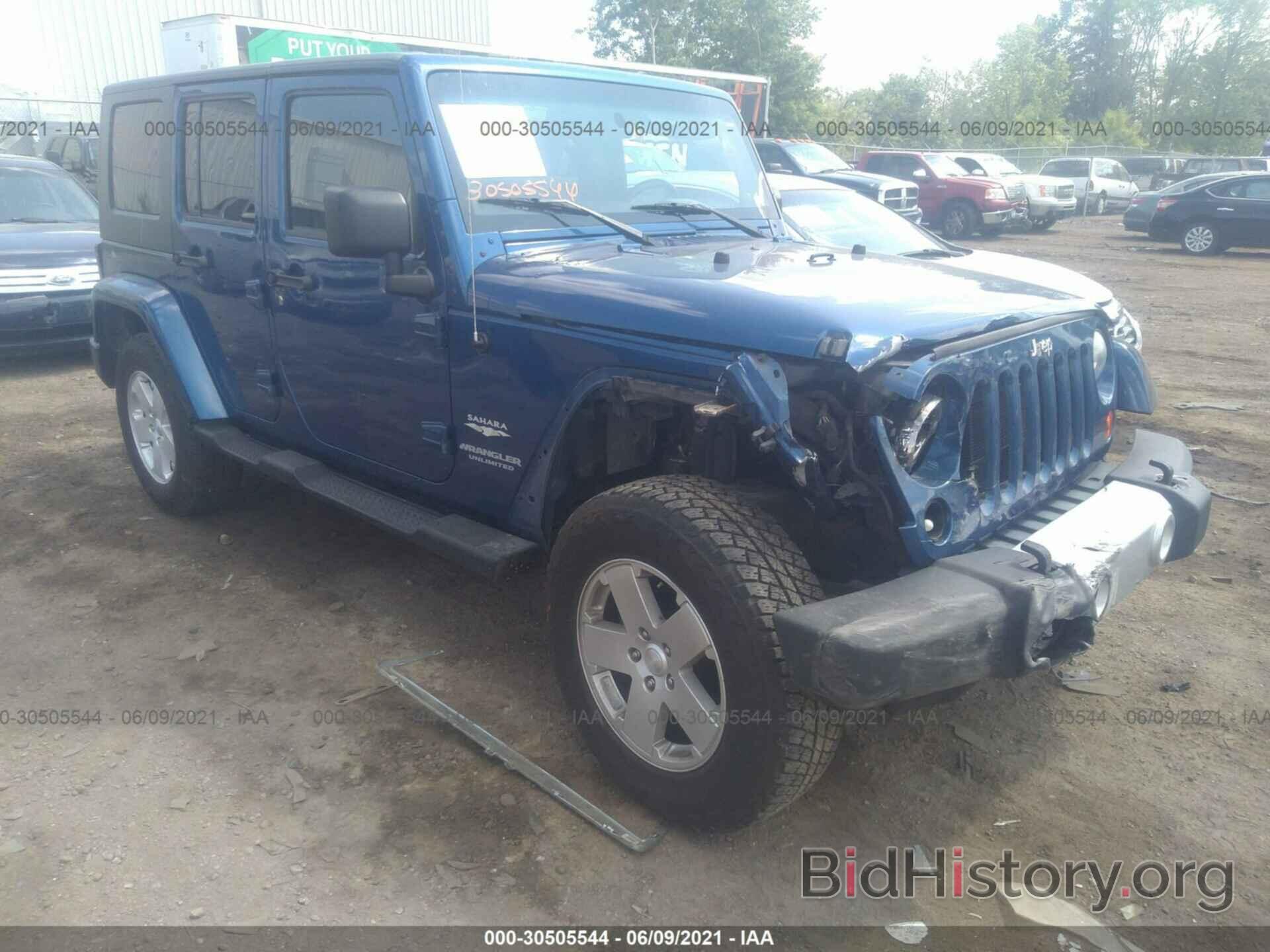 Photo 1J4BA5H14AL128266 - JEEP WRANGLER UNLIMITED 2010