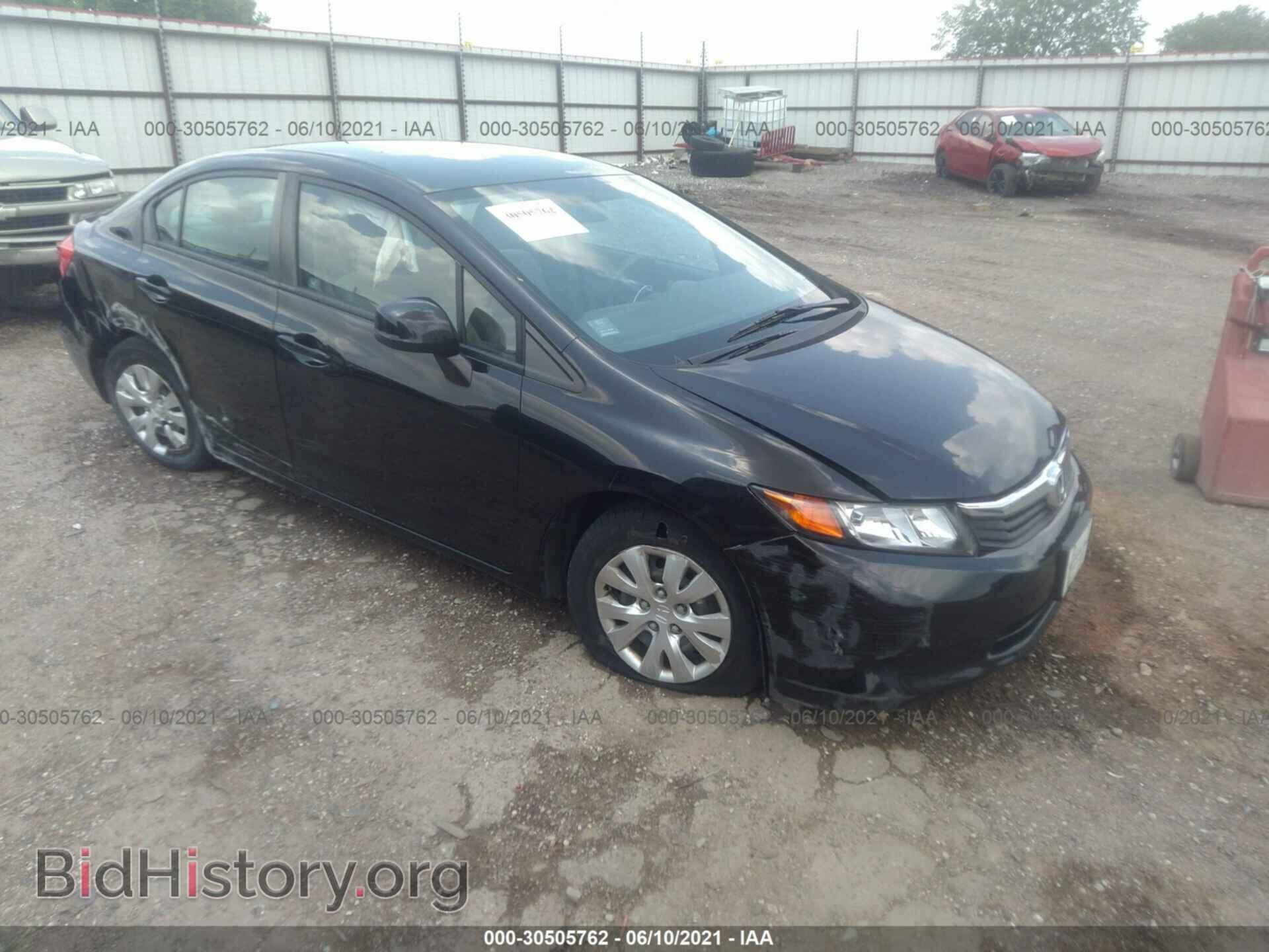 Photo 19XFB2F58CE088908 - HONDA CIVIC SDN 2012