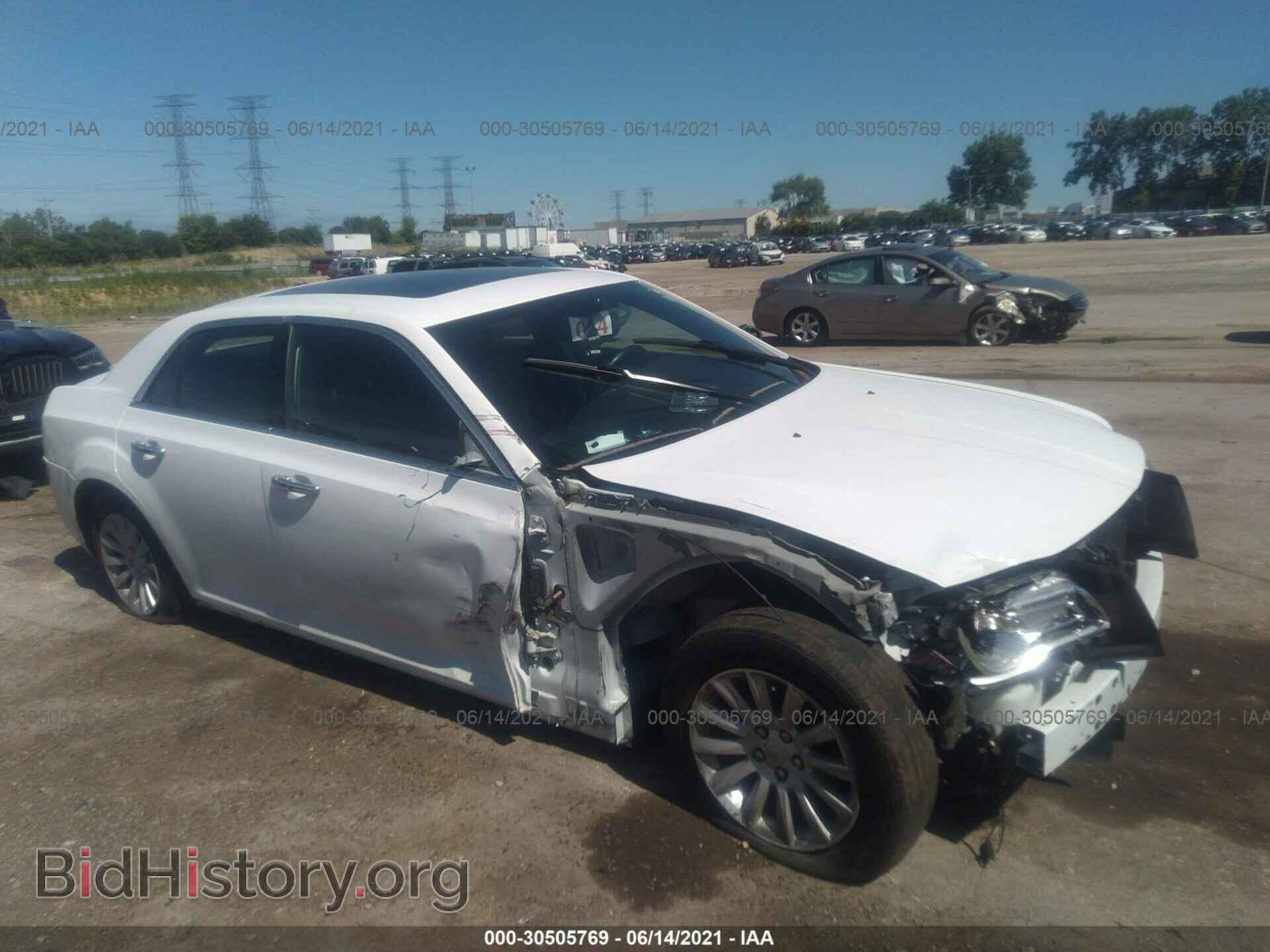 Photo 2C3CCAAGXDH504180 - CHRYSLER 300 2013