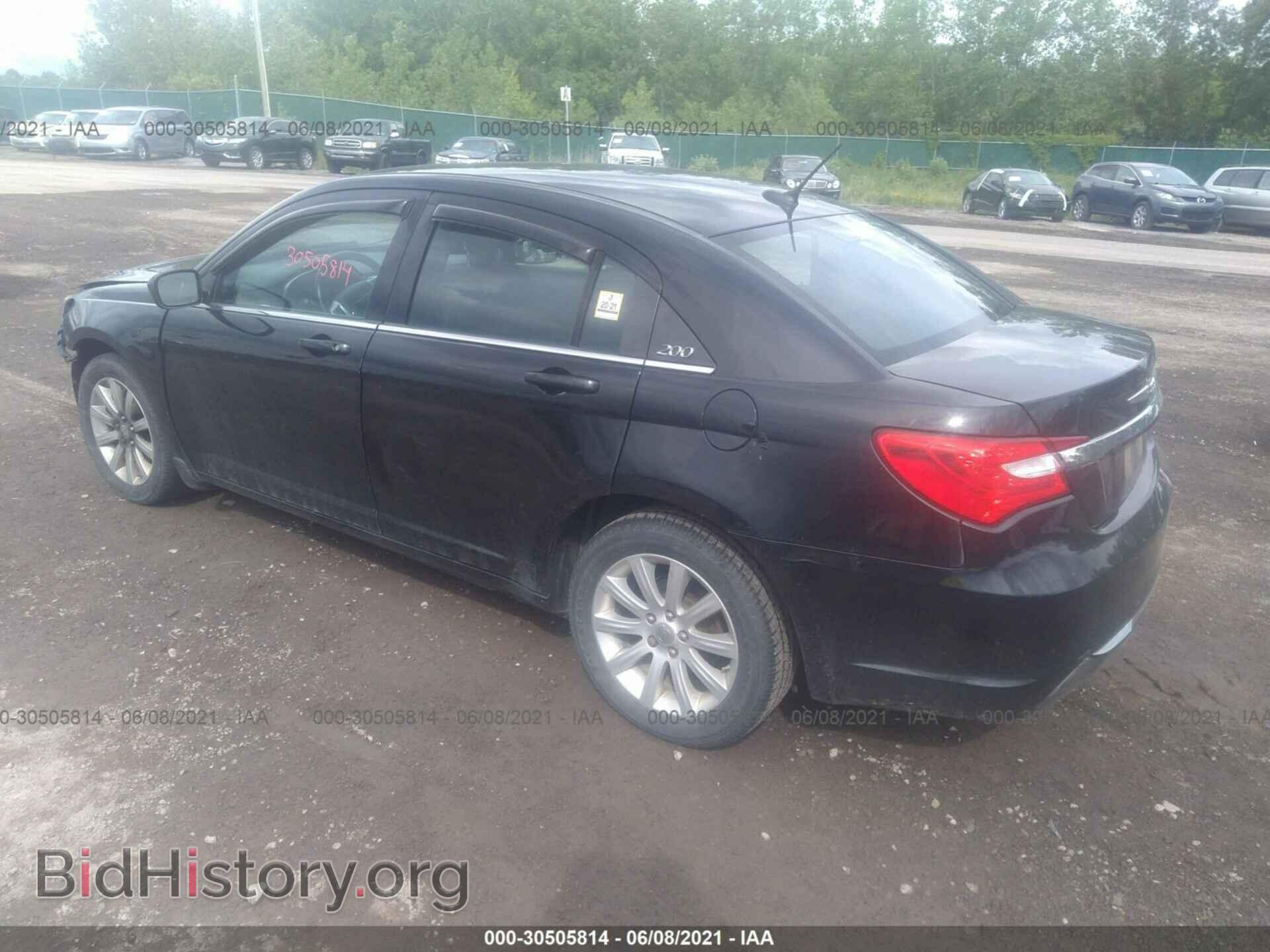 2011 CHRYSLER 200 - VIN: 1C3BC1FGXBN610461 - Фото 3