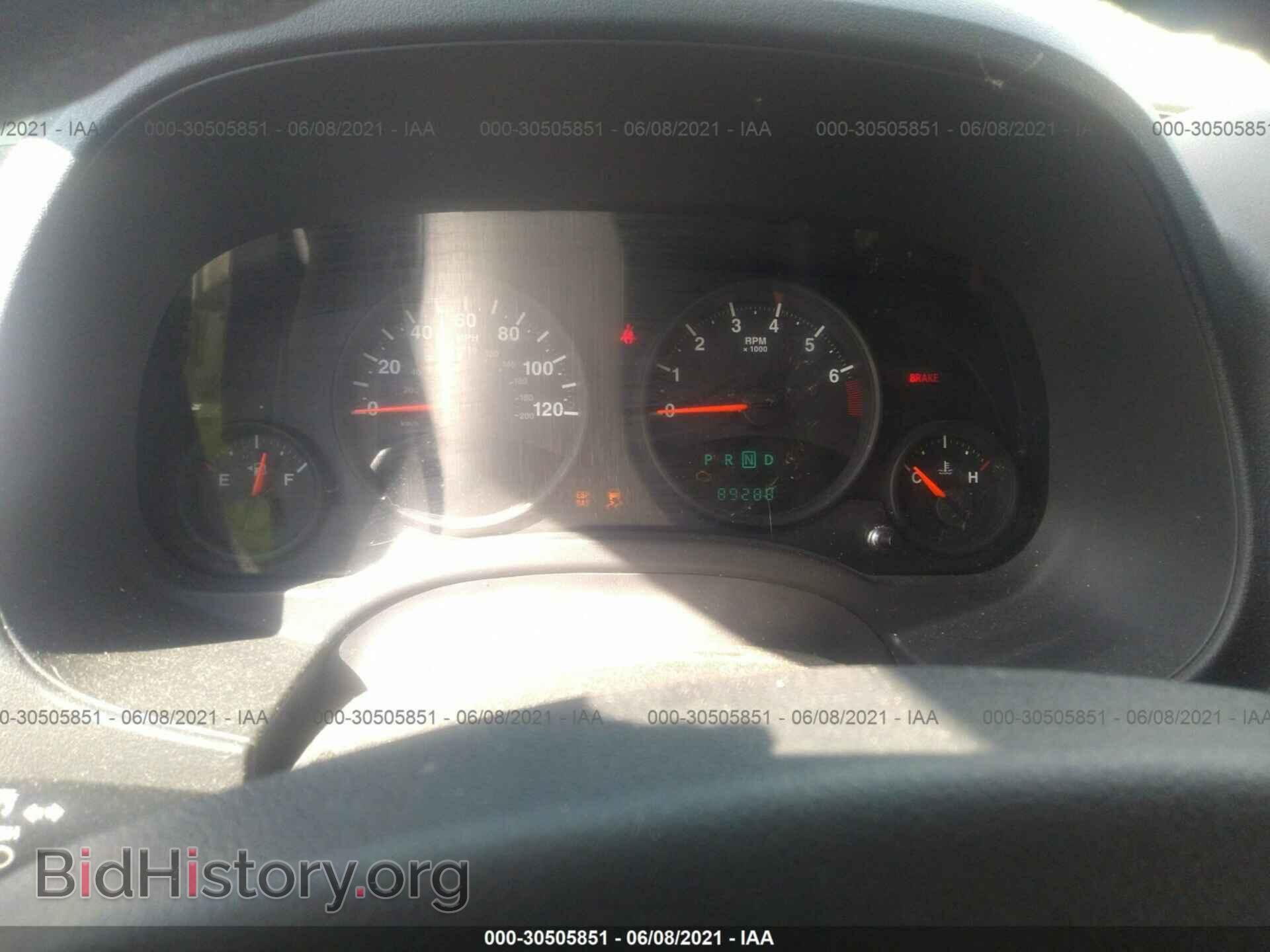 2009 JEEP COMPASS - VIN: 1J4FT47B09D114404 - Photo 7