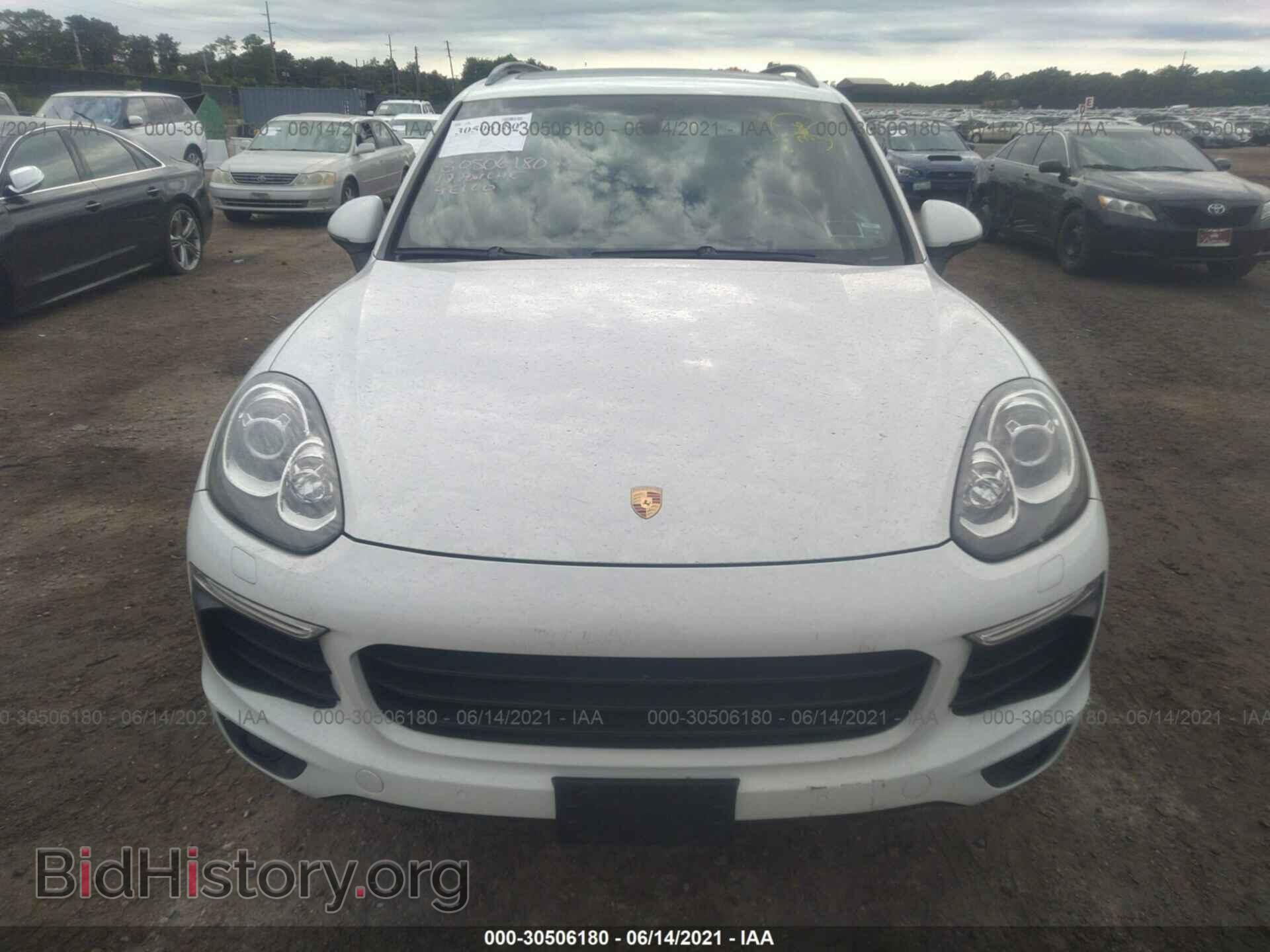 2017 PORSCHE CAYENNE - VIN: WP1AA2A20HKA81495 - Фото 6