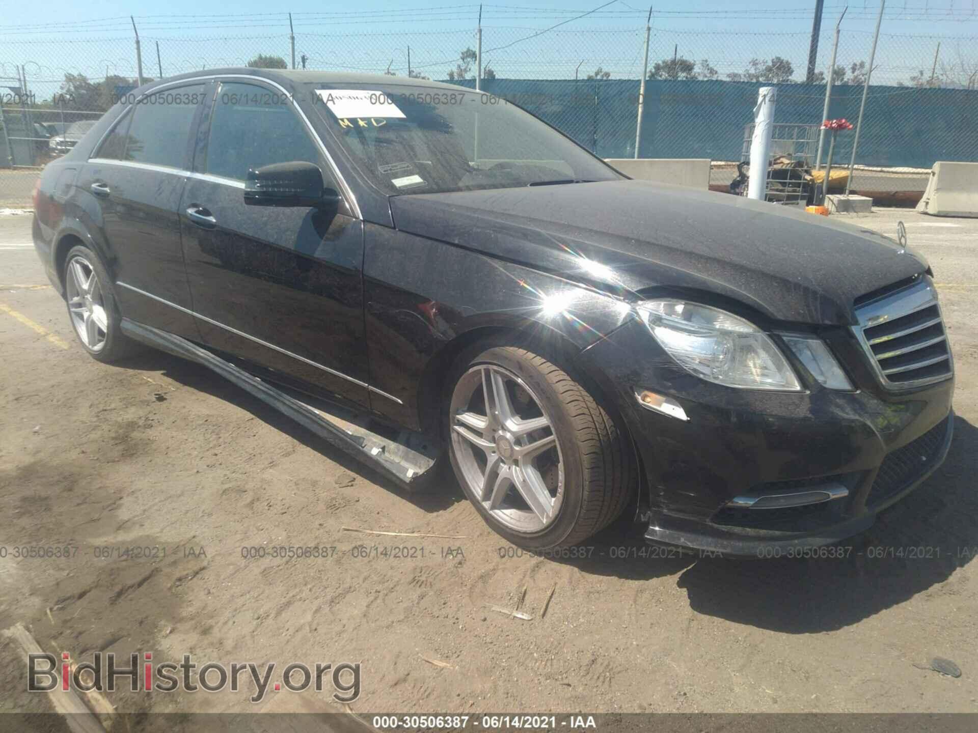 Photo WDDHF5KB3DA738331 - MERCEDES-BENZ E-CLASS 2013