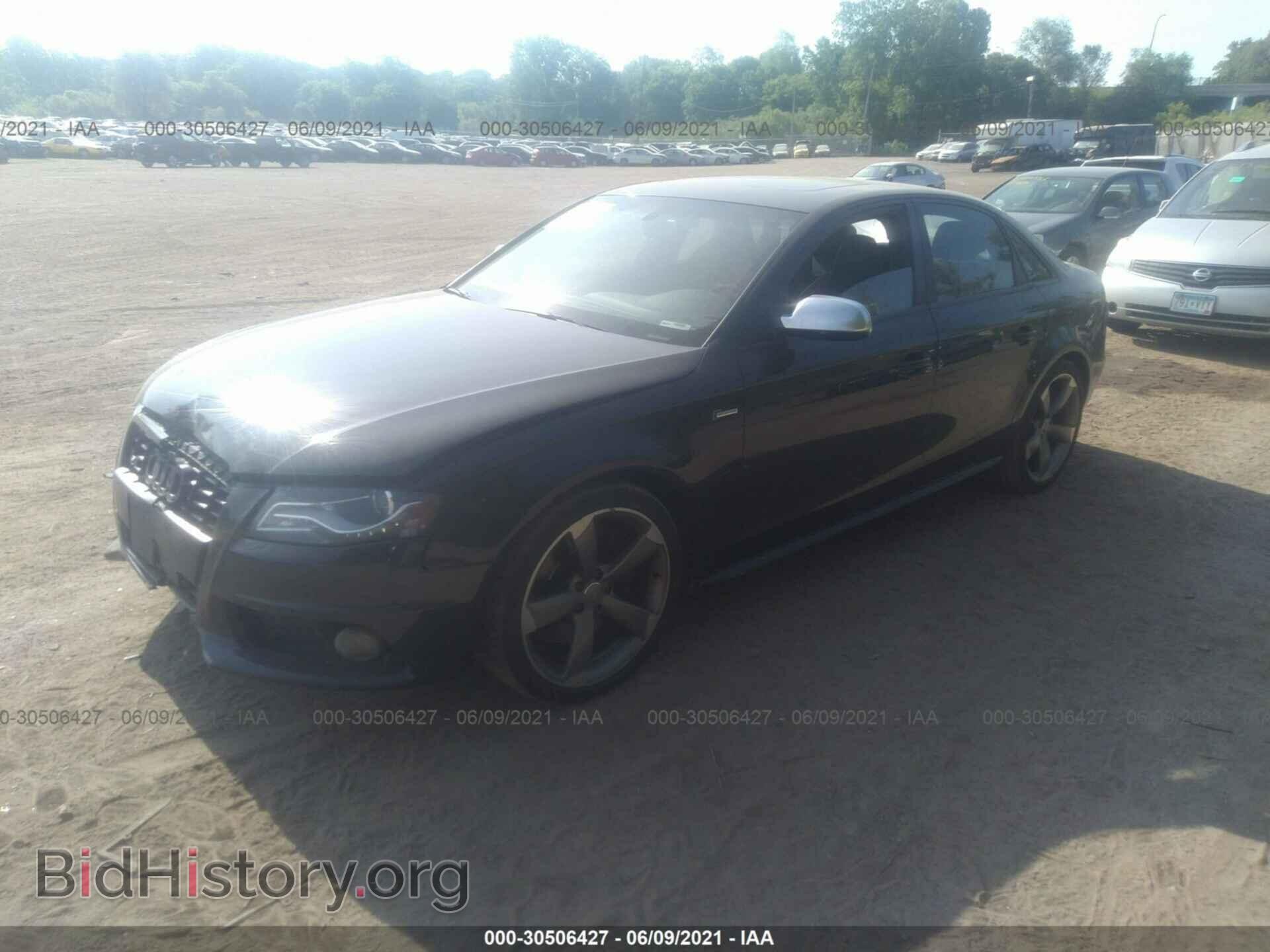 2011 AUDI S4 - VIN: WAUKGAFLXBA074550 - Фото 2
