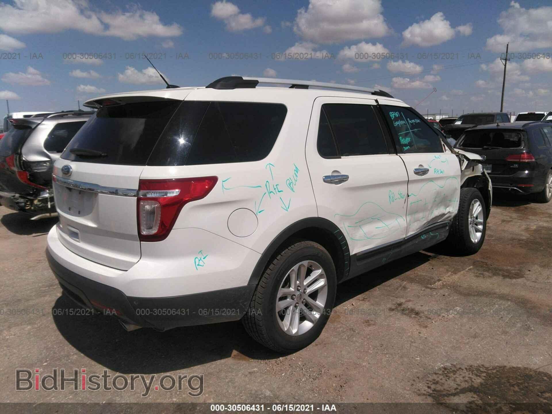 2011 FORD EXPLORER - VIN: 1FMHK7D8XBGA15178 - Photo 4