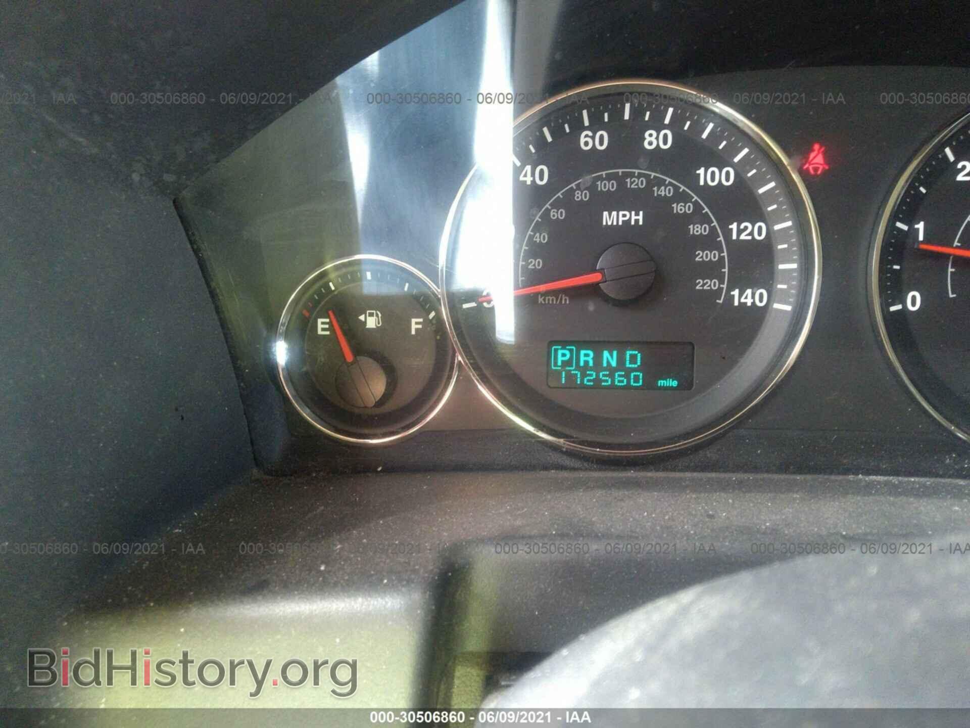 2006 JEEP COMMANDER - VIN: 1J8HH48K36C128404 - Фото 7