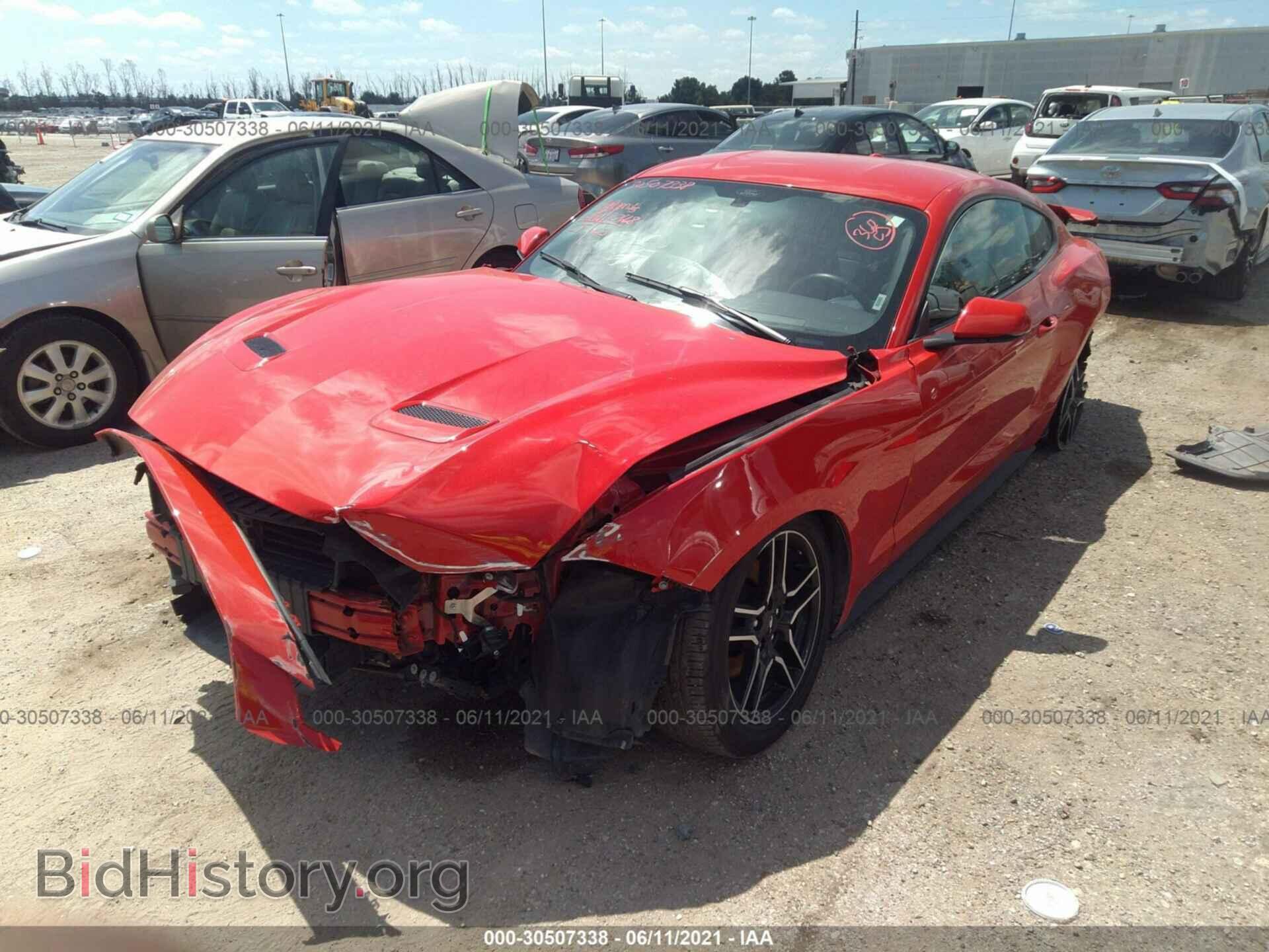 2020 FORD MUSTANG - VIN: 1FA6P8TH0L5132002 - Фото 2