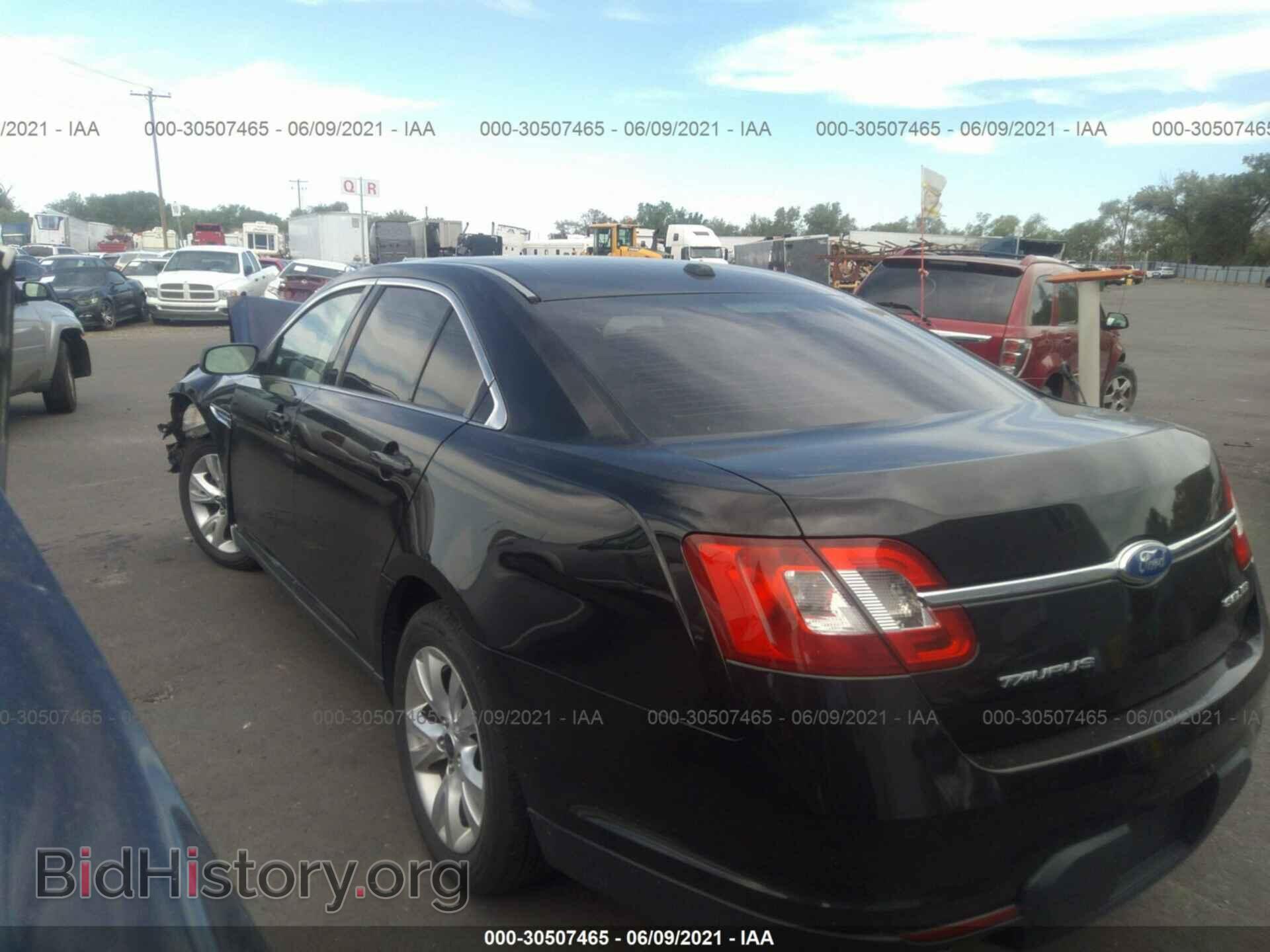 2011 FORD TAURUS - VIN: 1FAHP2HW4BG153094 - Фото 3