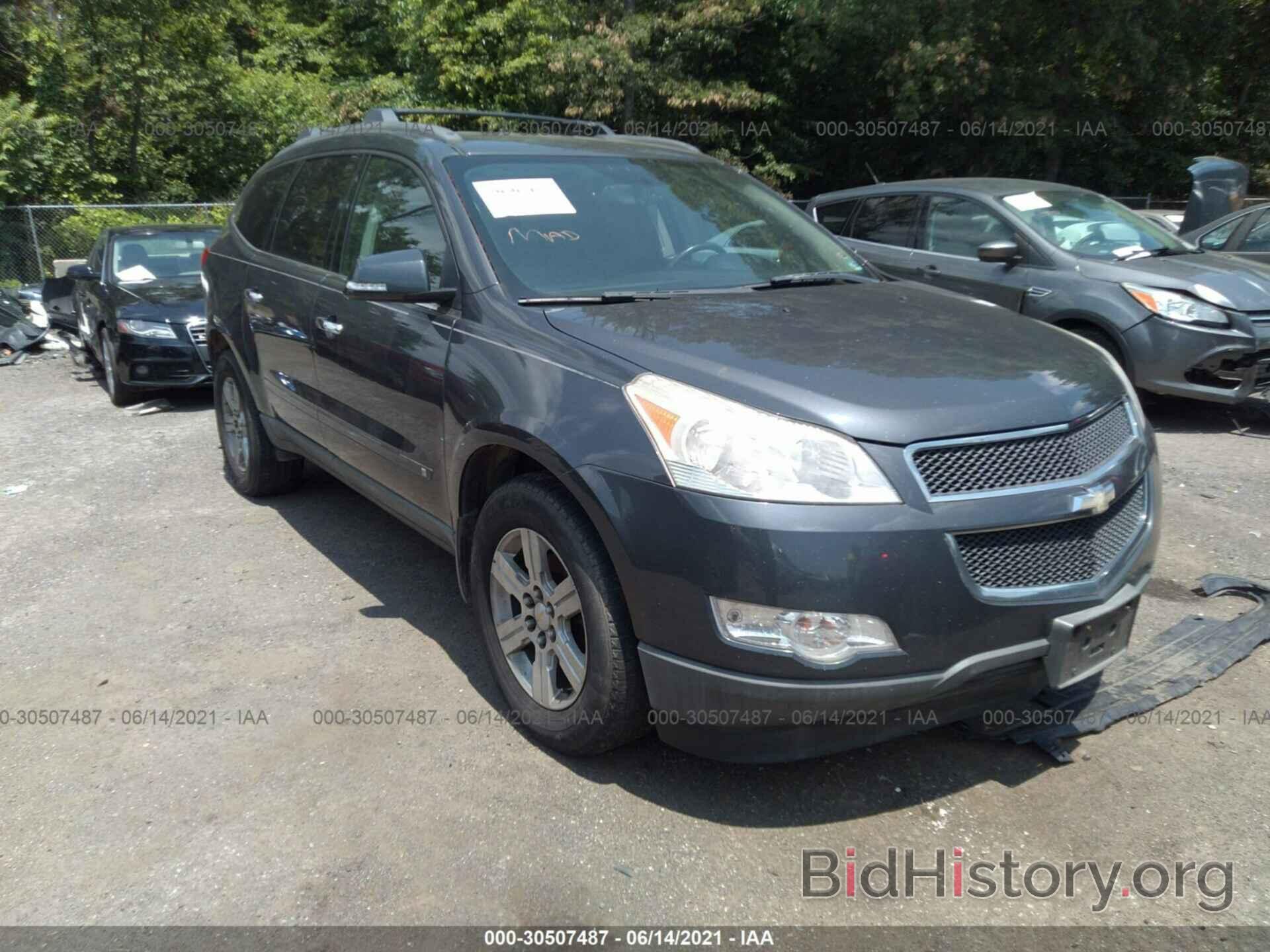 Photo 1GNLVFED9AS138517 - CHEVROLET TRAVERSE 2010