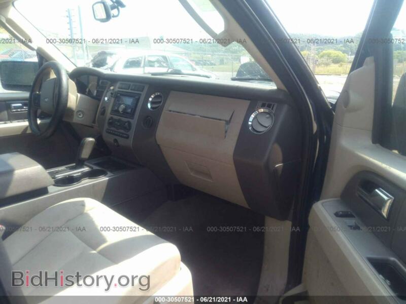 2011 Ford EXPEDITION (VIN 1FMJU1G52BEF28639) — photo 5 of 10