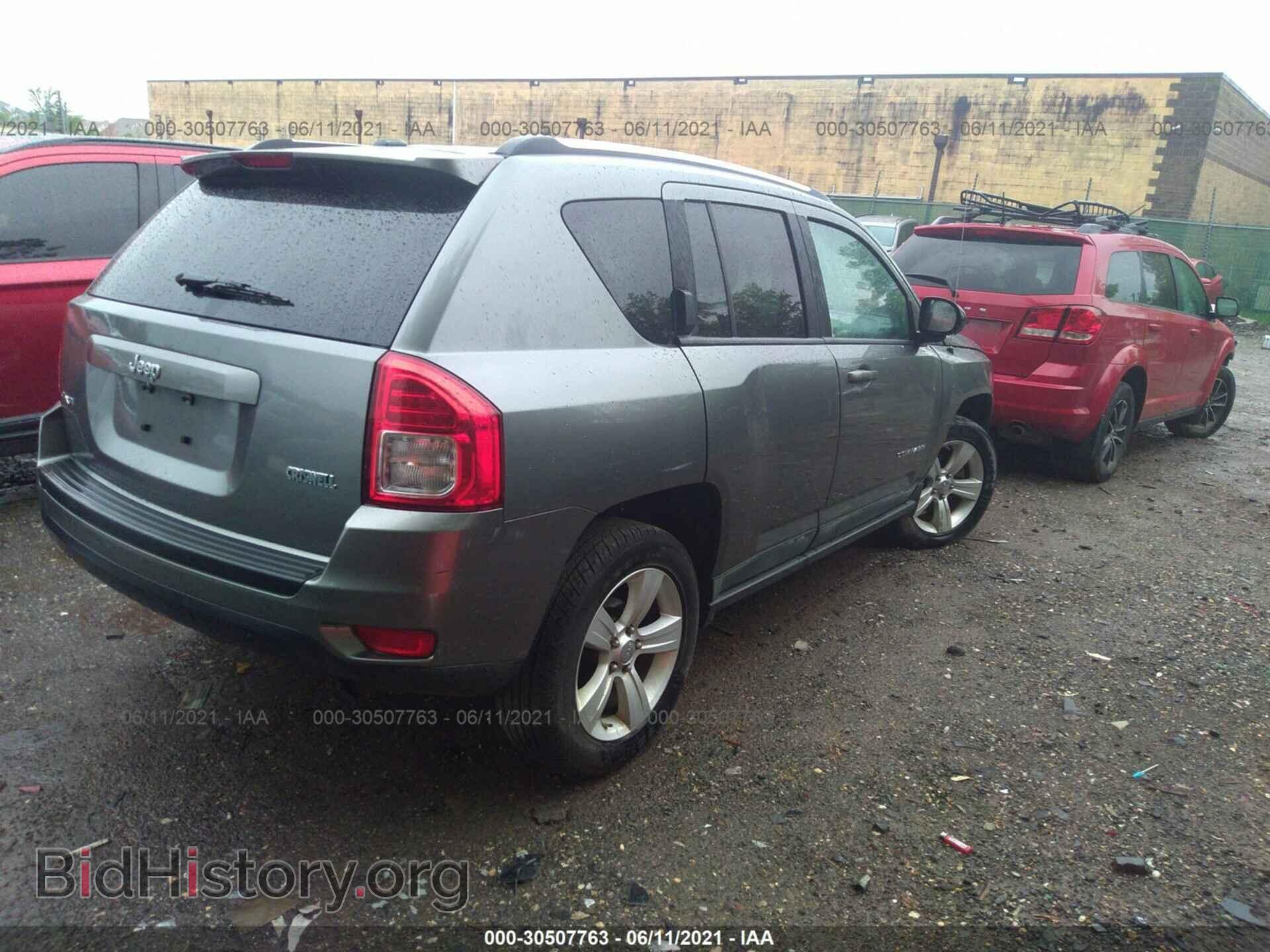 2011 JEEP COMPASS - VIN: 1J4NF1FB5BD243313 - Фото 4