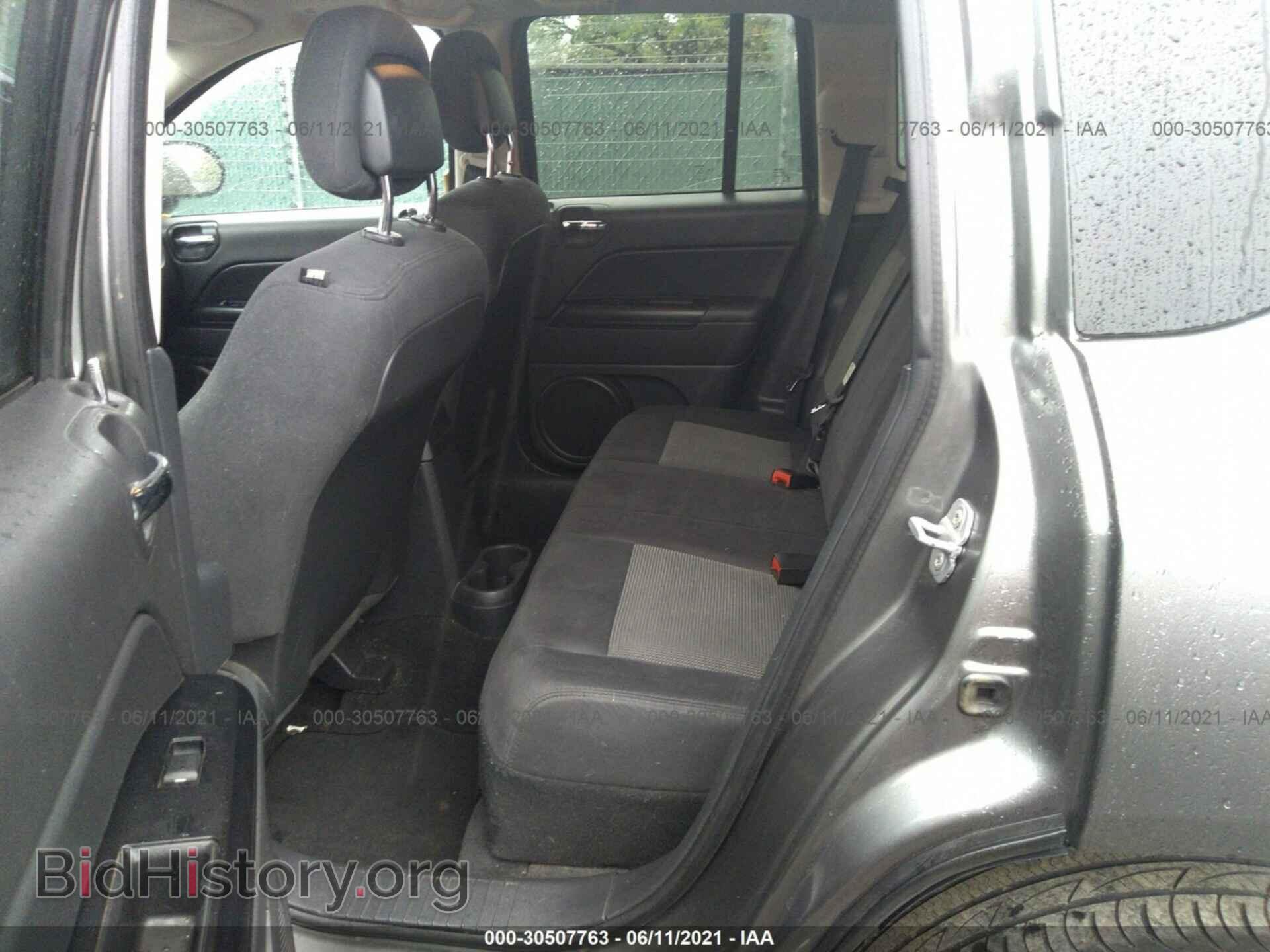 2011 JEEP COMPASS - VIN: 1J4NF1FB5BD243313 - Фото 8