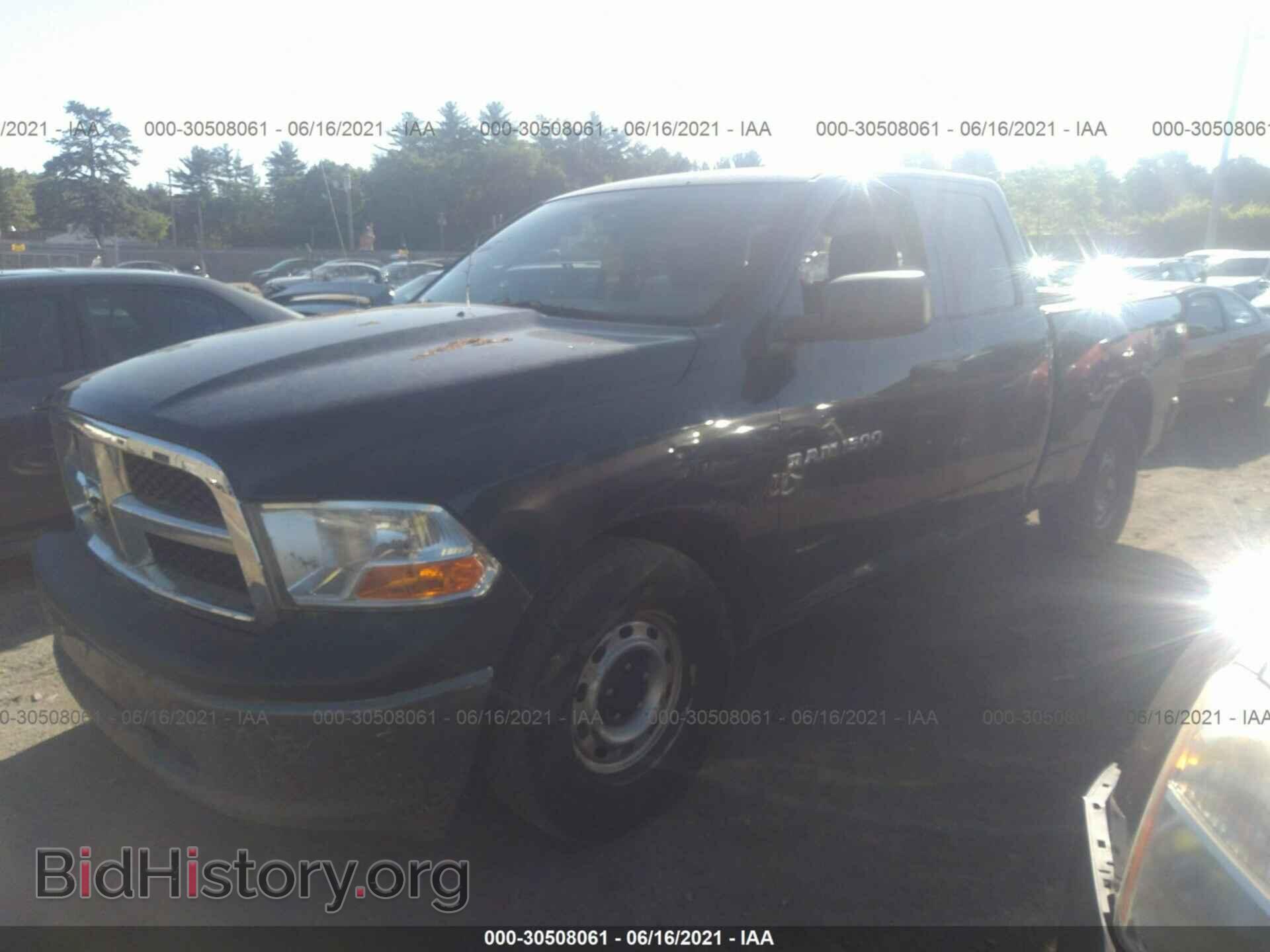 2011 RAM 1500 - VIN: 1D7RB1GP9BS526277 - Фото 2