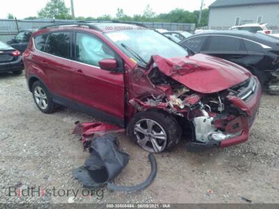2013 Ford ESCAPE SE, красный — VIN 1FMCU0GX1DUA91875, IAAI