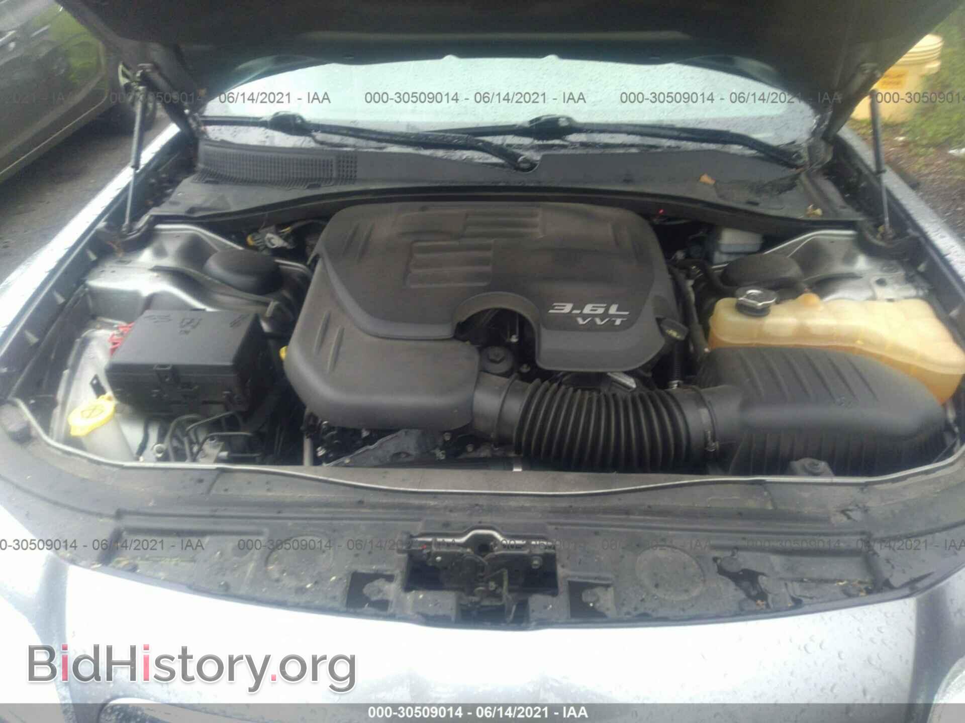 2011 CHRYSLER 300 - VIN: 2C3CA5CG2BH579656 - Фото 10