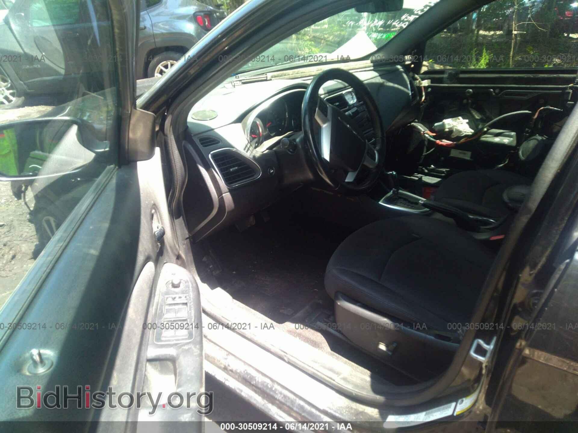 2013 CHRYSLER 200 - VIN: 1C3CCBBG4DN728010 - Photo 5