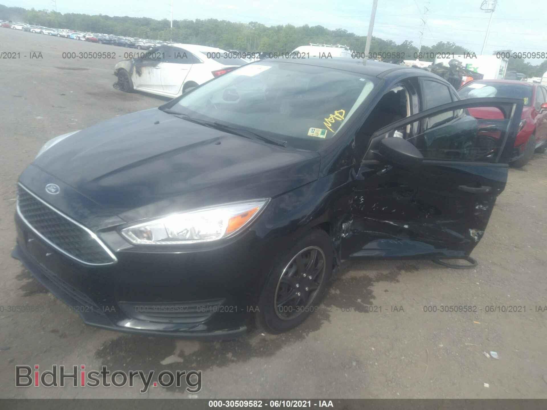 2016 FORD FOCUS - VIN: 1FADP3E20GL371490 - Фото 2