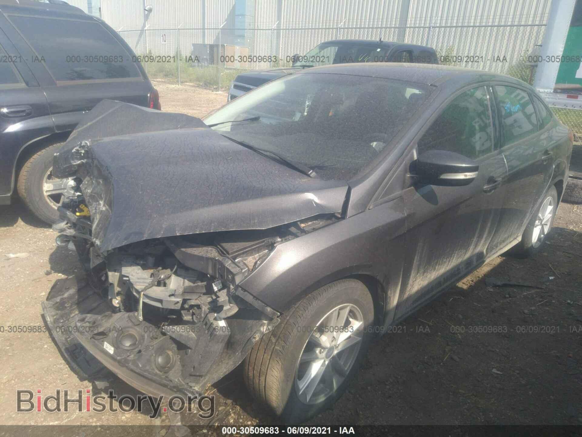 2017 FORD FOCUS - VIN: 1FADP3F22HL320119 - Фото 2