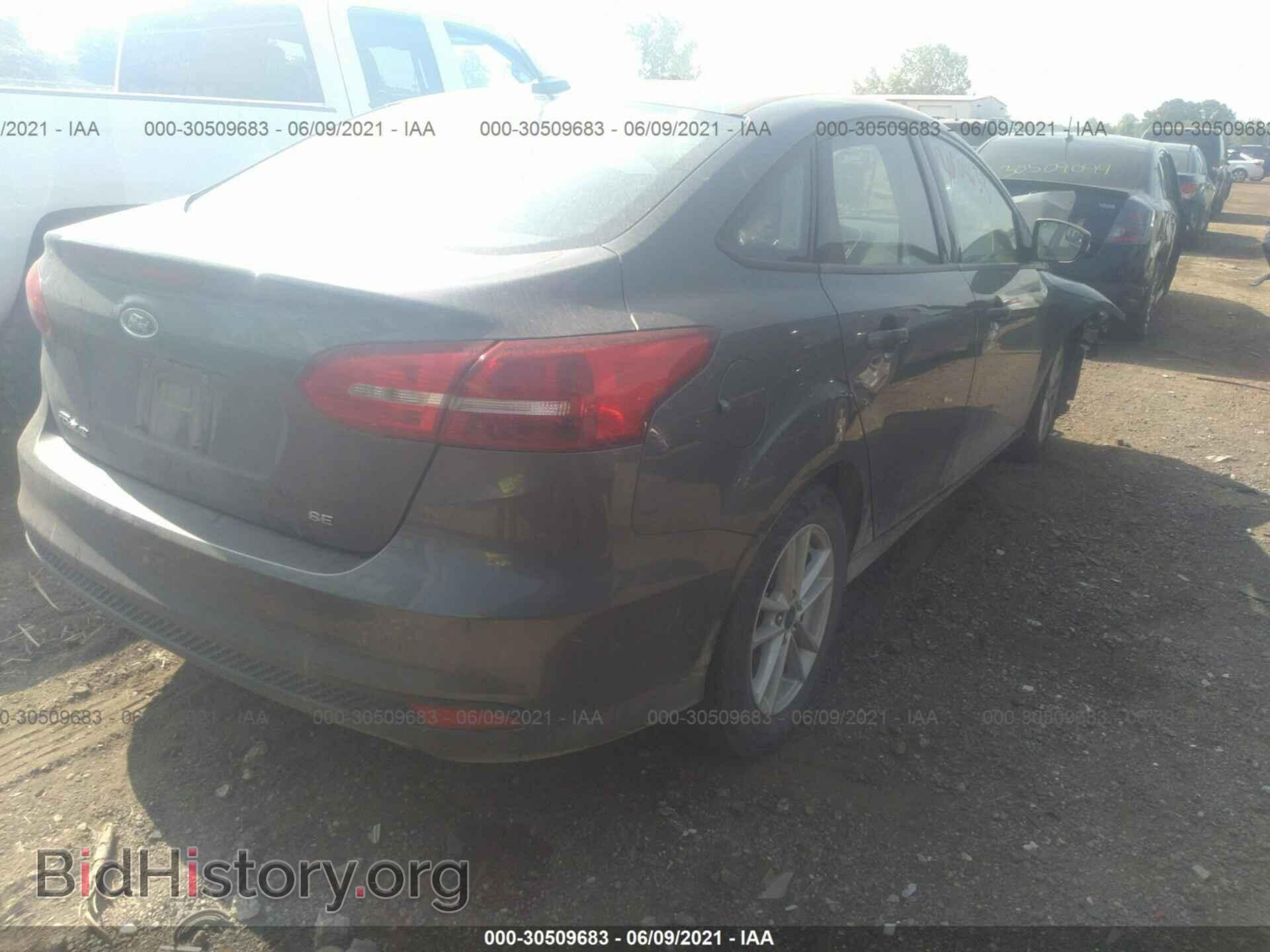 2017 FORD FOCUS - VIN: 1FADP3F22HL320119 - Фото 4