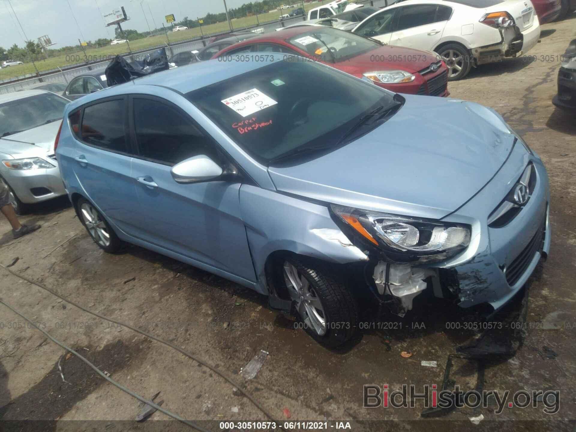 Photo KMHCU5AE9DU074066 - HYUNDAI ACCENT 2013