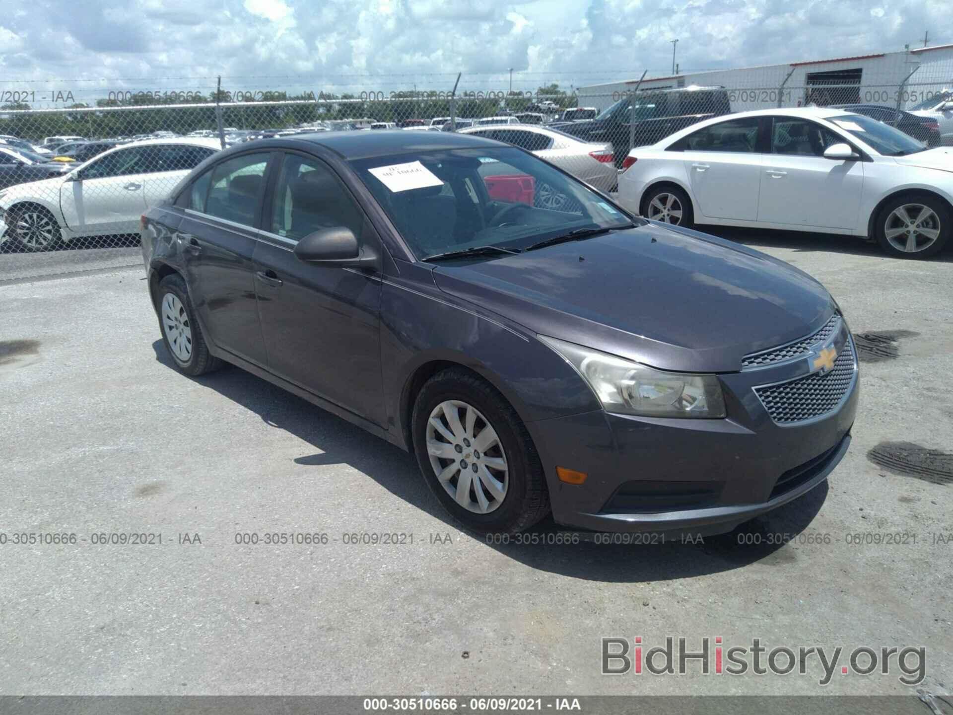 Photo 1G1PC5SH0B7112726 - CHEVROLET CRUZE 2011