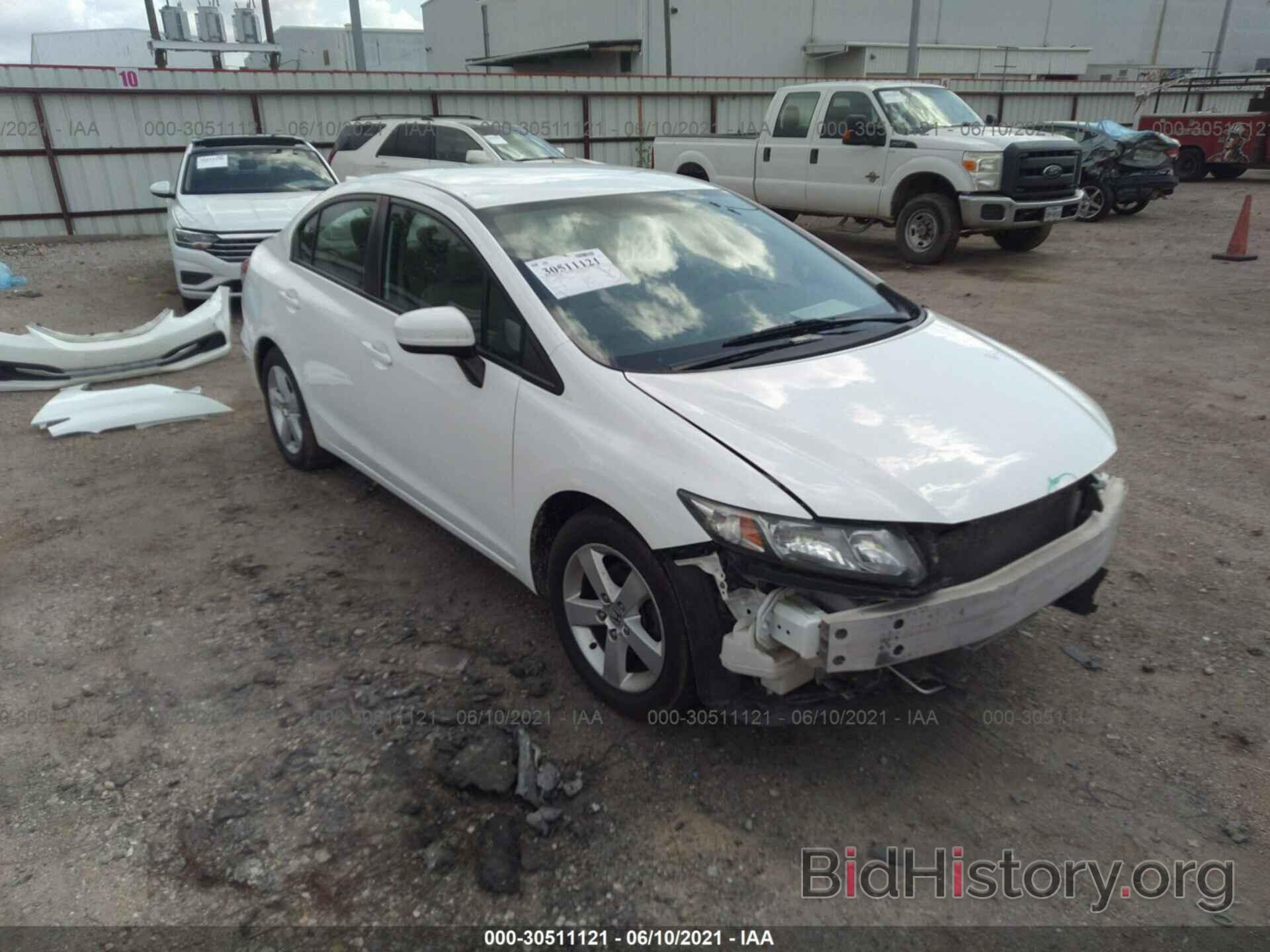 Photo 19XFB2F53EE014010 - HONDA CIVIC SEDAN 2014