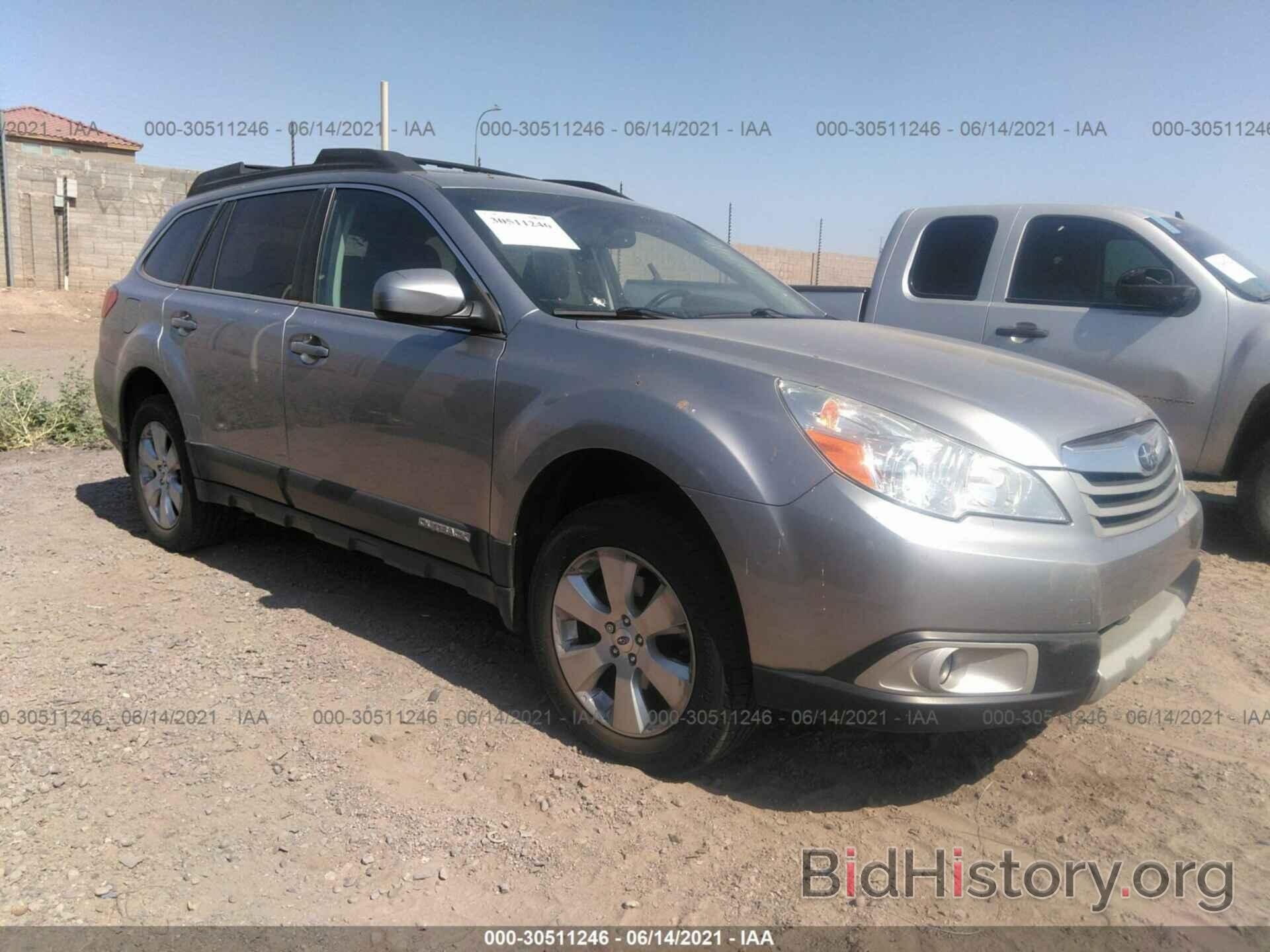 Photo 4S4BRCKC4B3440372 - SUBARU OUTBACK 2011