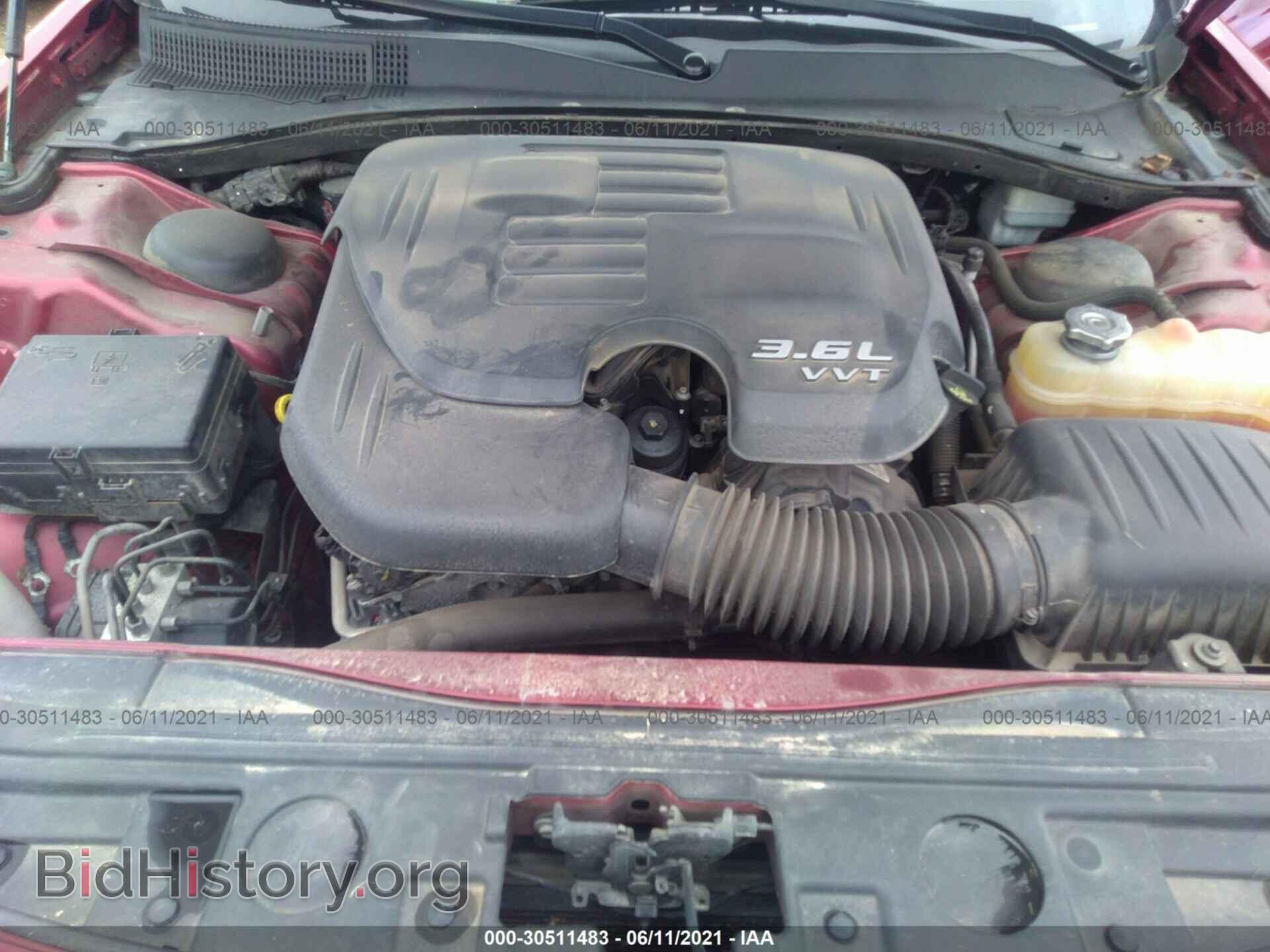 2013 CHRYSLER 300 - VIN: 2C3CCAAG3DH558646 - Фото 10