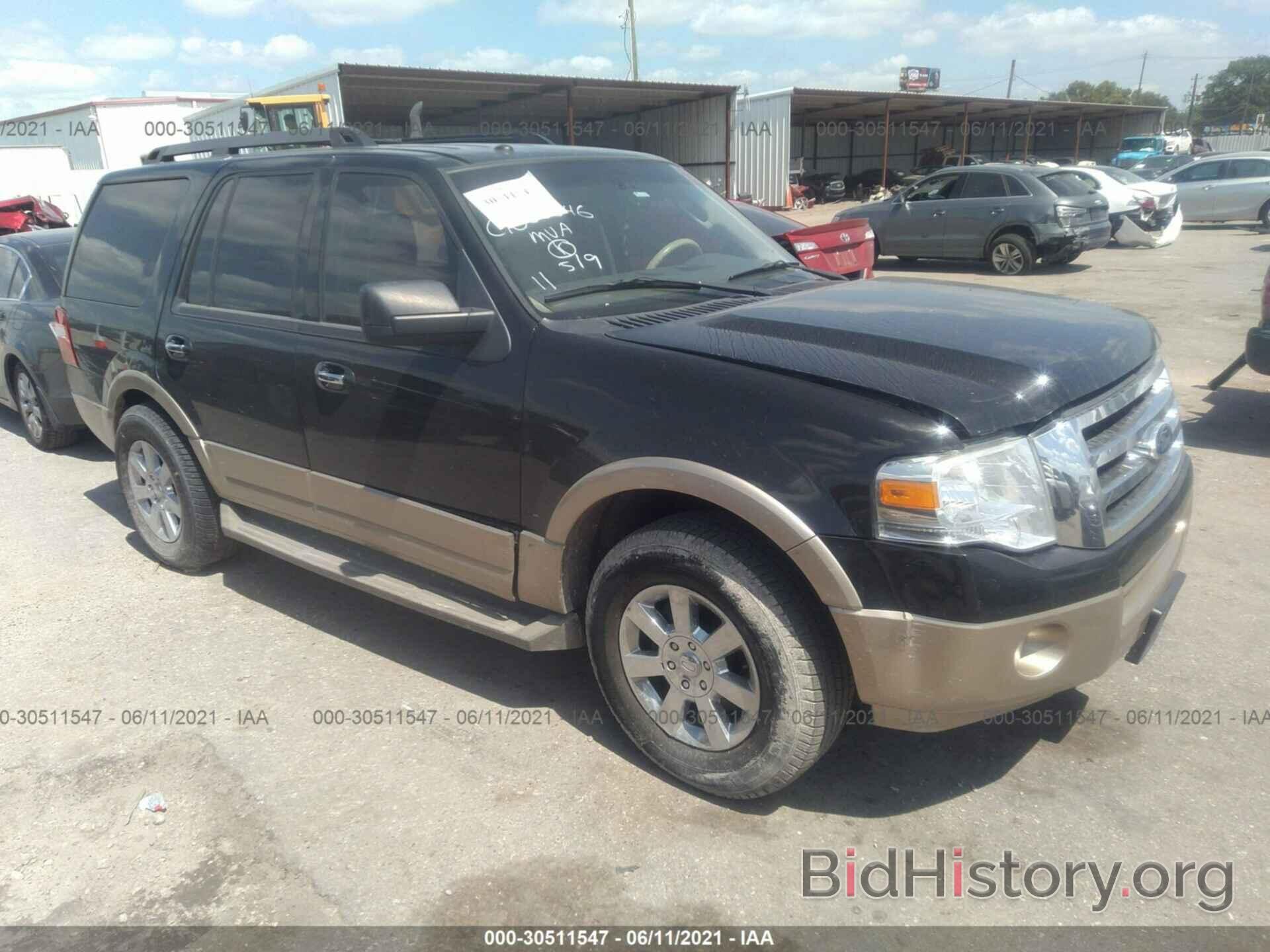Photo 1FMJU1H50BEF40867 - FORD EXPEDITION 2011