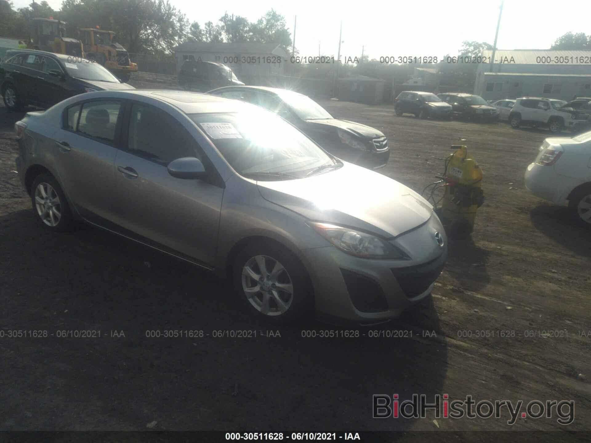 Photo JM1BL1SGXA1261924 - MAZDA MAZDA3 2010