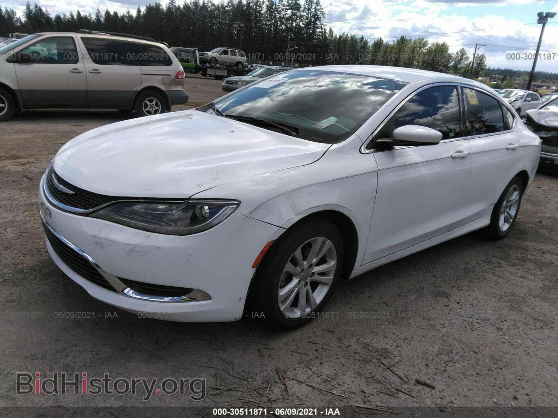 2015 CHRYSLER 200 - VIN: 1C3CCCAB2FN535501 - Фото 2