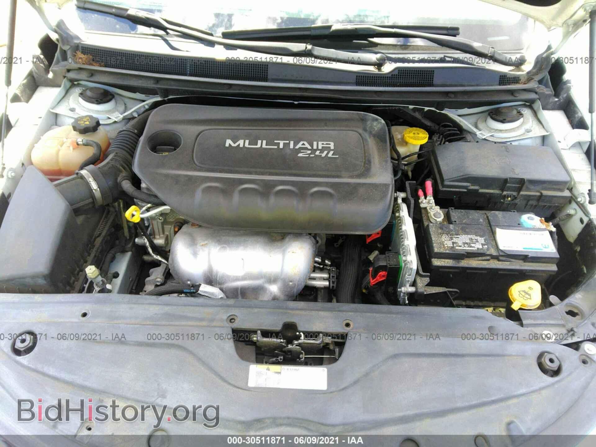 2015 CHRYSLER 200 - VIN: 1C3CCCAB2FN535501 - Фото 10