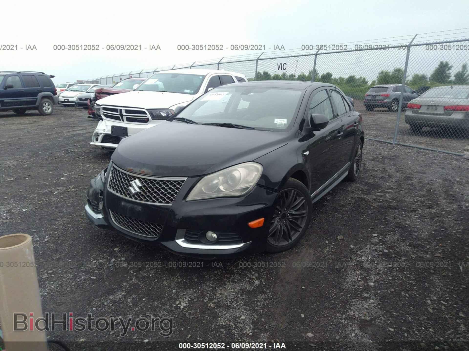 2011 SUZUKI KIZASHI - VIN: JS2RE9A86B6110672 - Фото 2