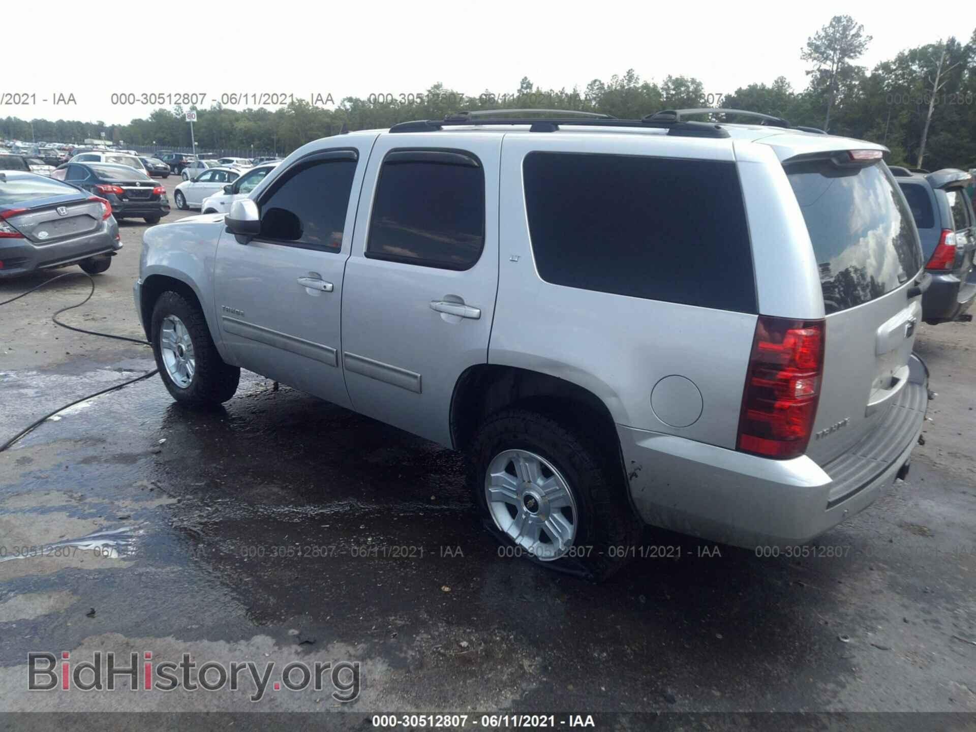 2010 CHEVROLET TAHOE - VIN: 1GNUKBE08AR199075 - Фото 3
