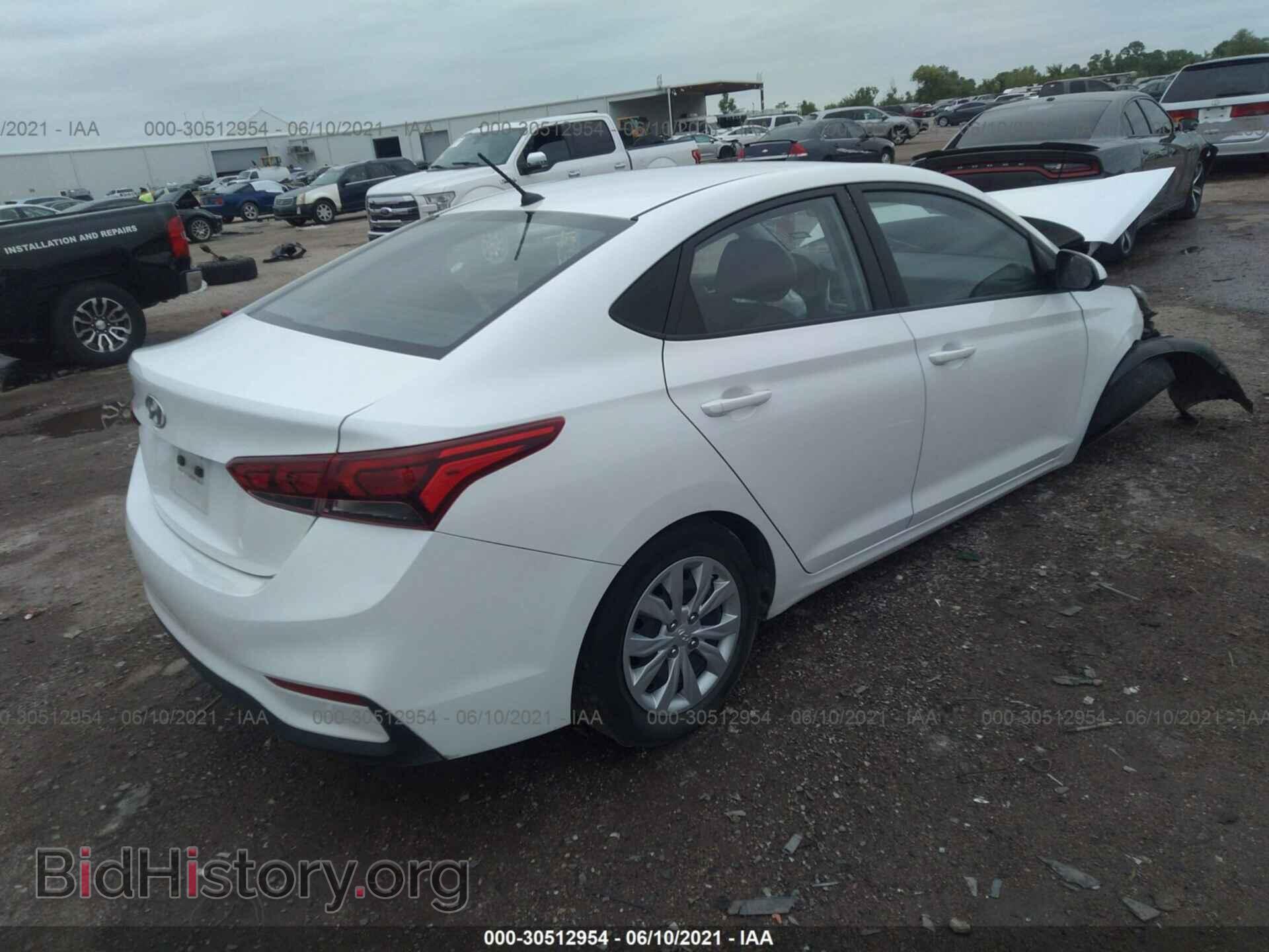 2019 HYUNDAI ACCENT - VIN: 3KPC24A39KE058948 - Фото 4
