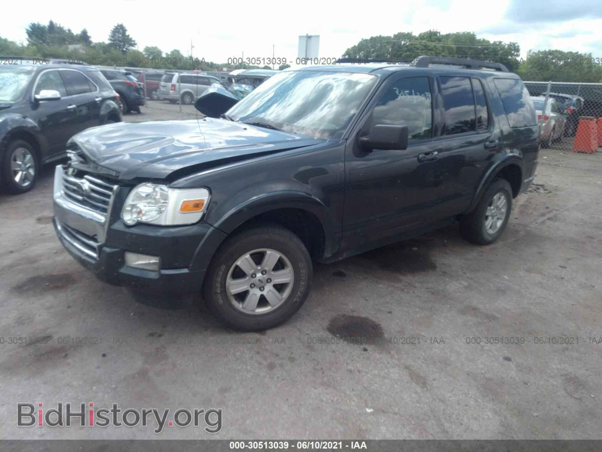 2010 FORD EXPLORER - VIN: 1FMEU6DE9AUA05089 - Фото 2