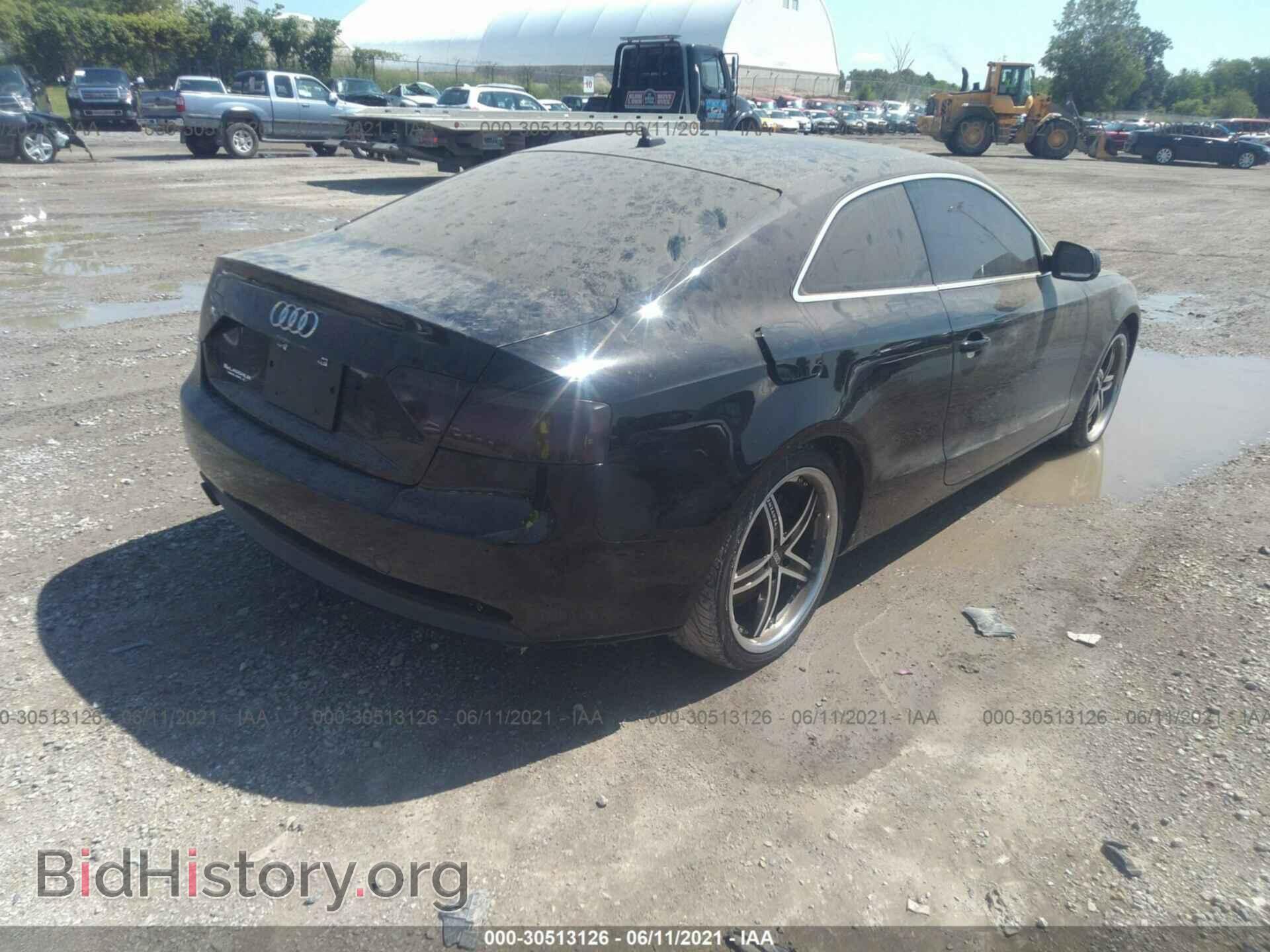2010 AUDI A5 - VIN: WAUGFAFR9AA082053 - Photo 4