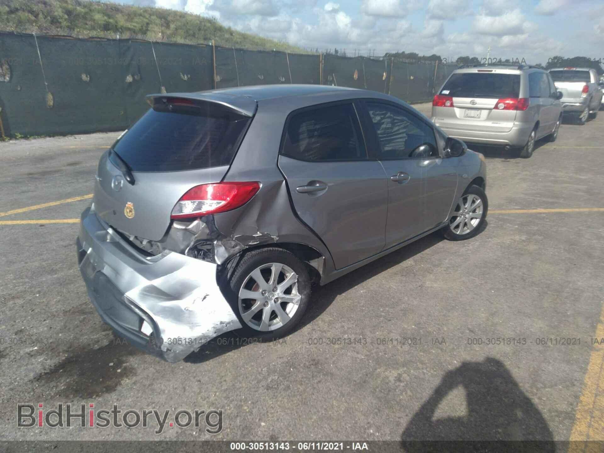 2011 MAZDA MAZDA2 - VIN: JM1DE1HY4B0122012 - Фото 4
