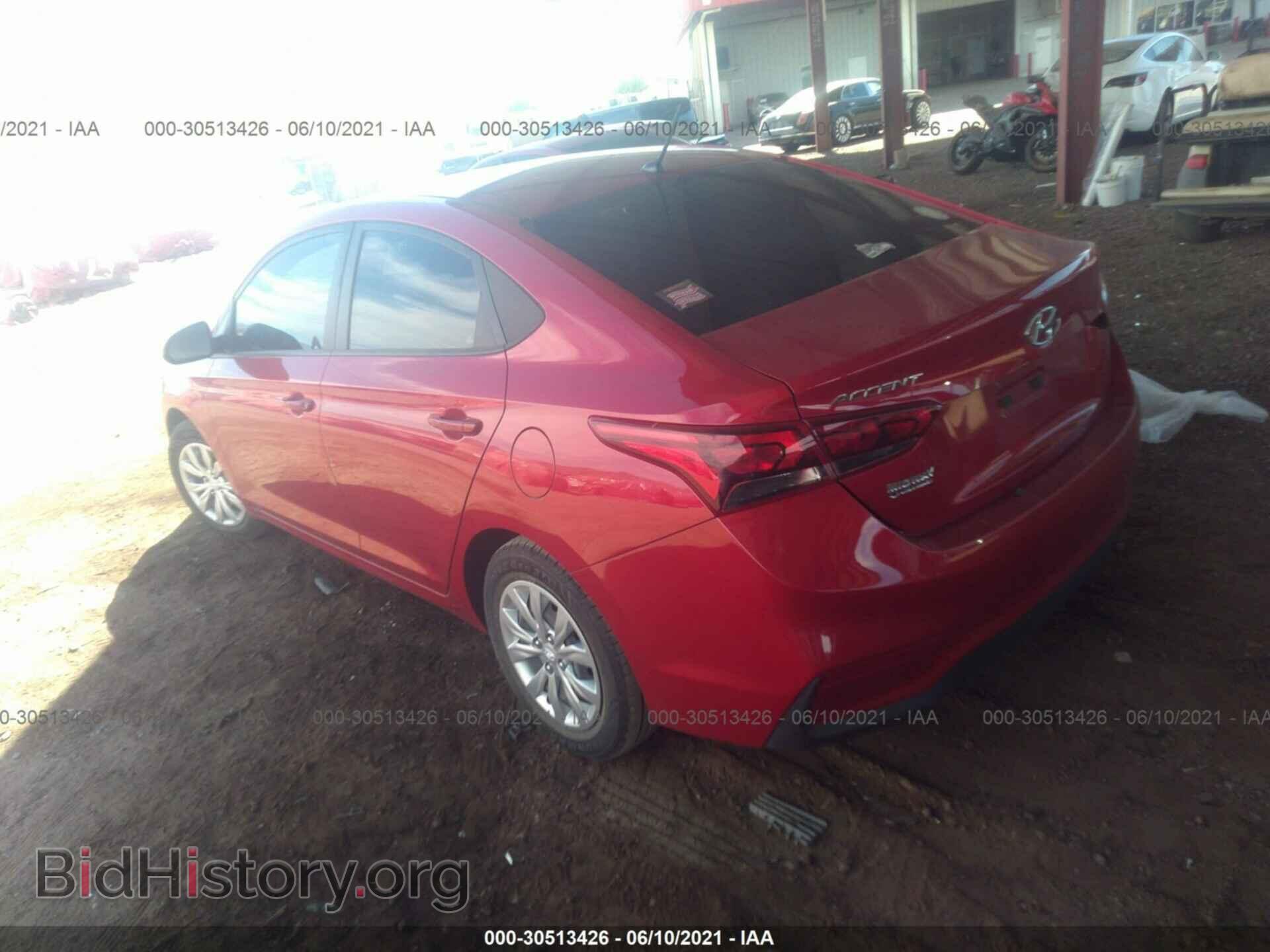 2018 HYUNDAI ACCENT - VIN: 3KPC24A32JE007757 - Фото 3