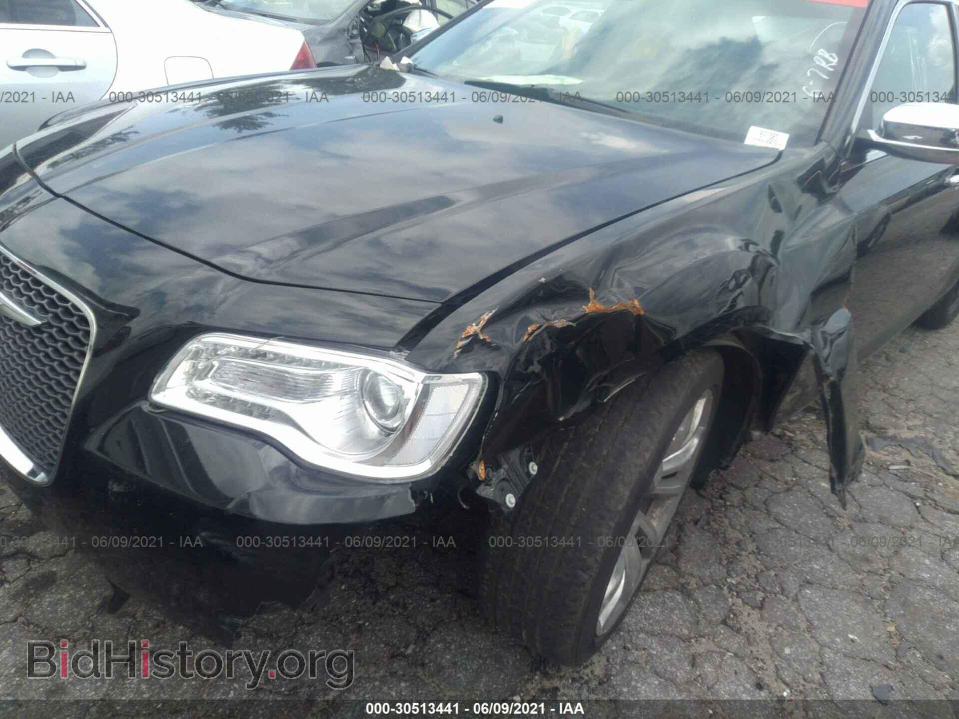 2019 CHRYSLER 300 - VIN: 2C3CCAEG7KH687190 - Фото 6