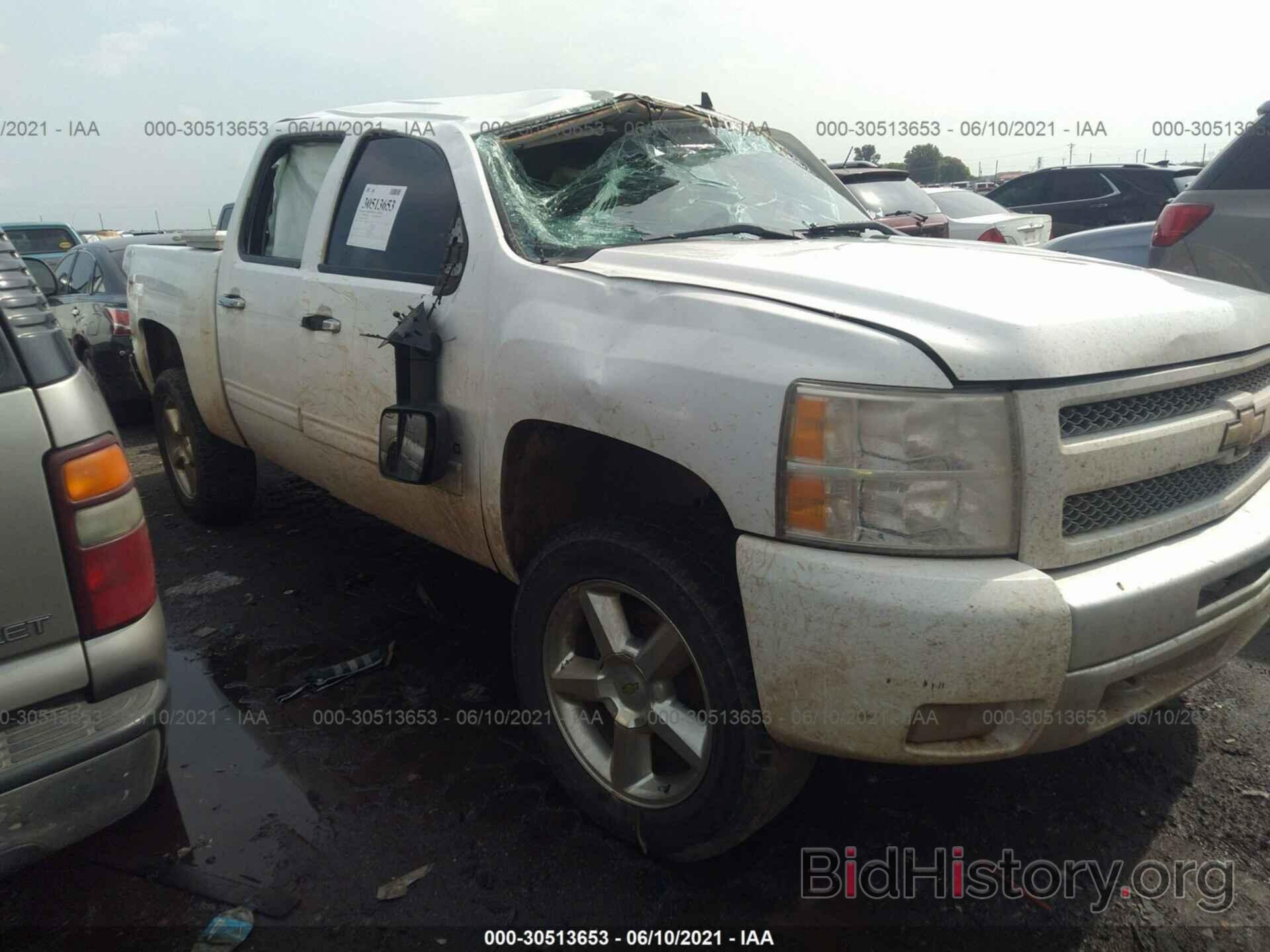 Photo 3GCPKSE36BG279623 - CHEVROLET SILVERADO 1500 2011