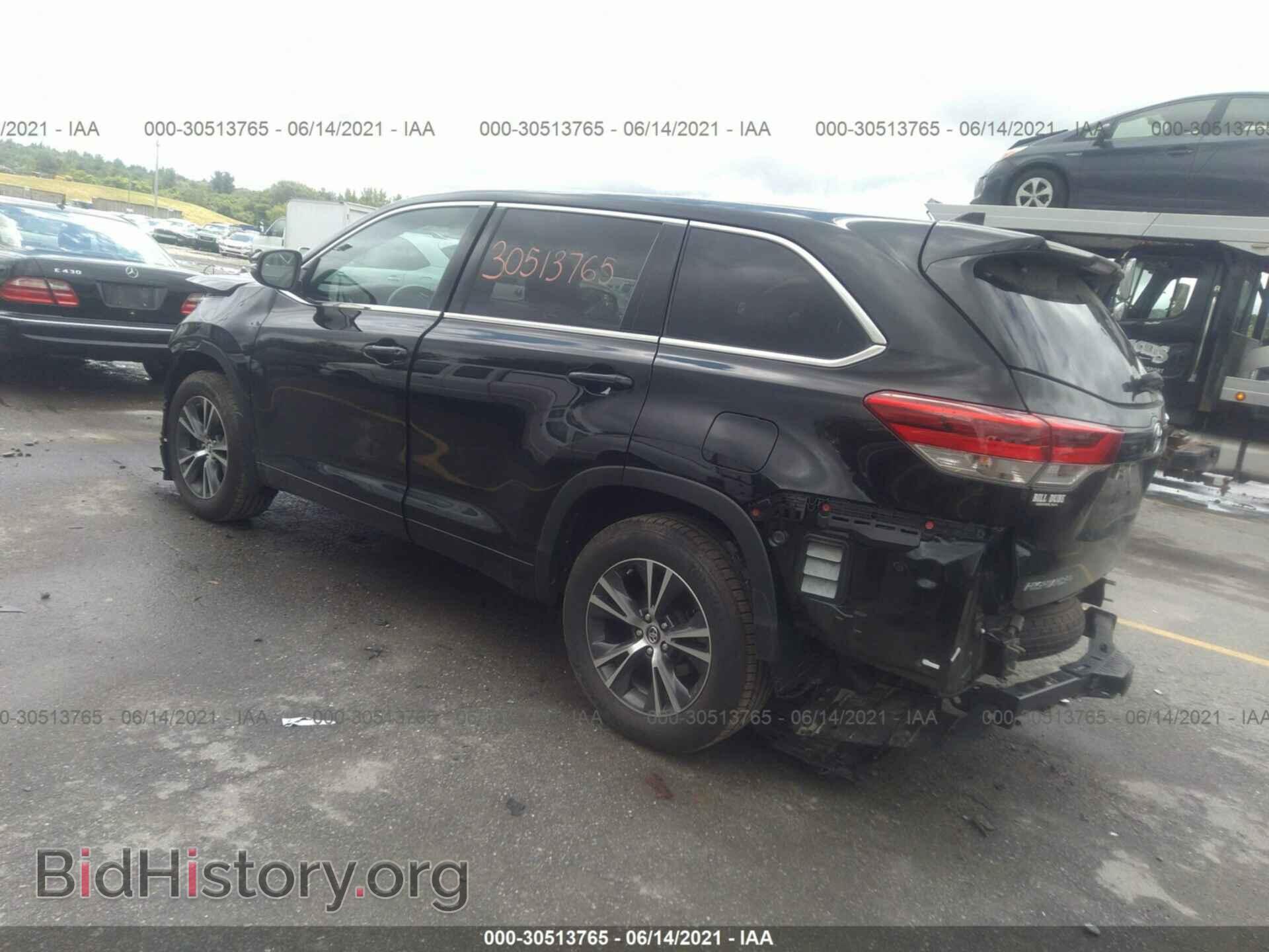 2018 TOYOTA HIGHLANDER - VIN: 5TDBZRFH5JS897539 - Фото 3