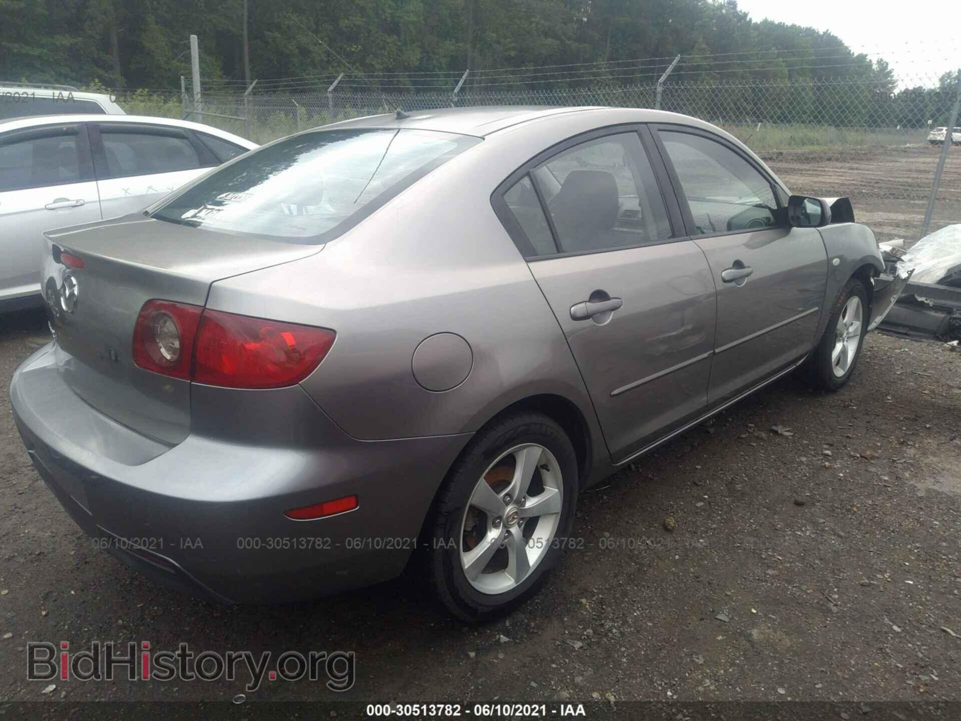 2006 MAZDA MAZDA3 - VIN: JM1BK12G561471342 - Фото 4