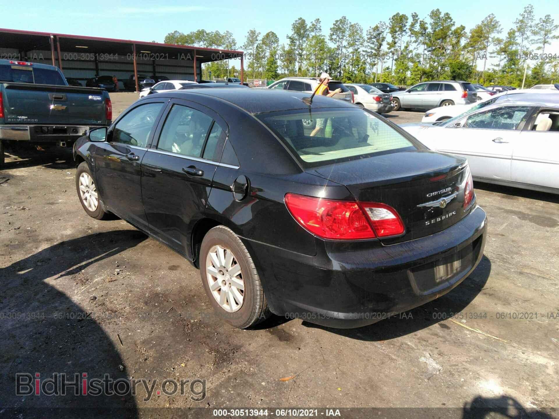 2010 CHRYSLER SEBRING - VIN: 1C3CC4FBXAN157600 - Фото 3