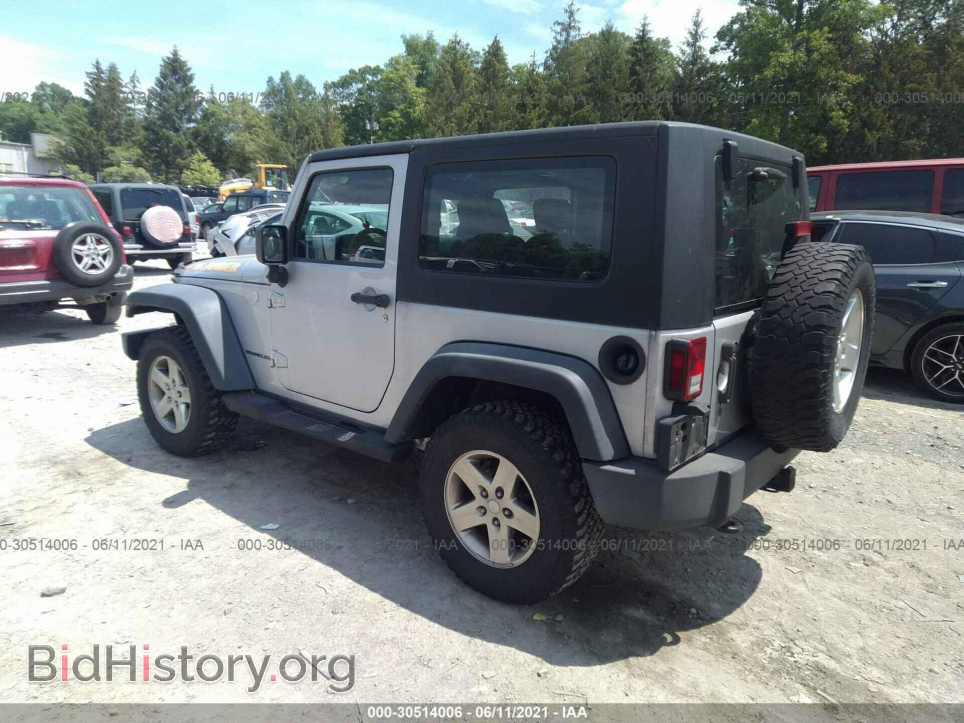 2010 JEEP WRANGLER - VIN: 1J4AA2D13AL178155 - Фото 3