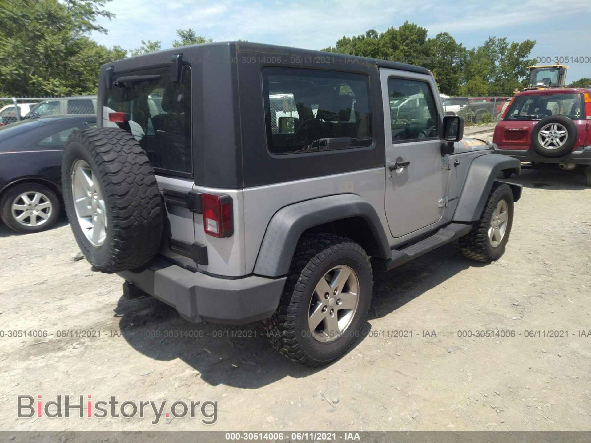 2010 JEEP WRANGLER - VIN: 1J4AA2D13AL178155 - Фото 4