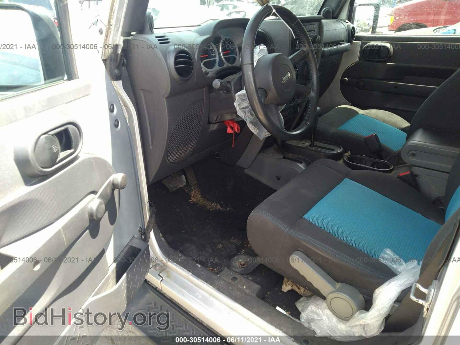 2010 JEEP WRANGLER - VIN: 1J4AA2D13AL178155 - Фото 5