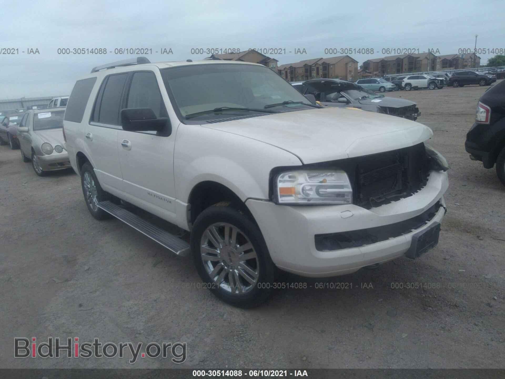 Фотография 5LMFU28568LJ13660 - LINCOLN NAVIGATOR 2008