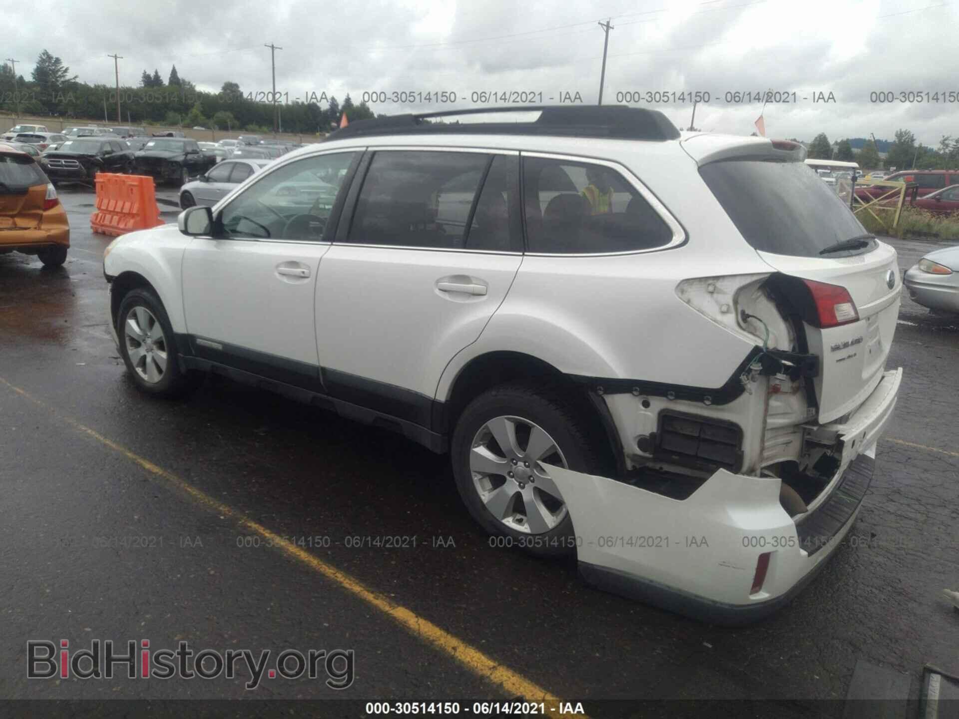 2010 SUBARU OUTBACK - VIN: 4S4BRBCC4A3335421 - Фото 3
