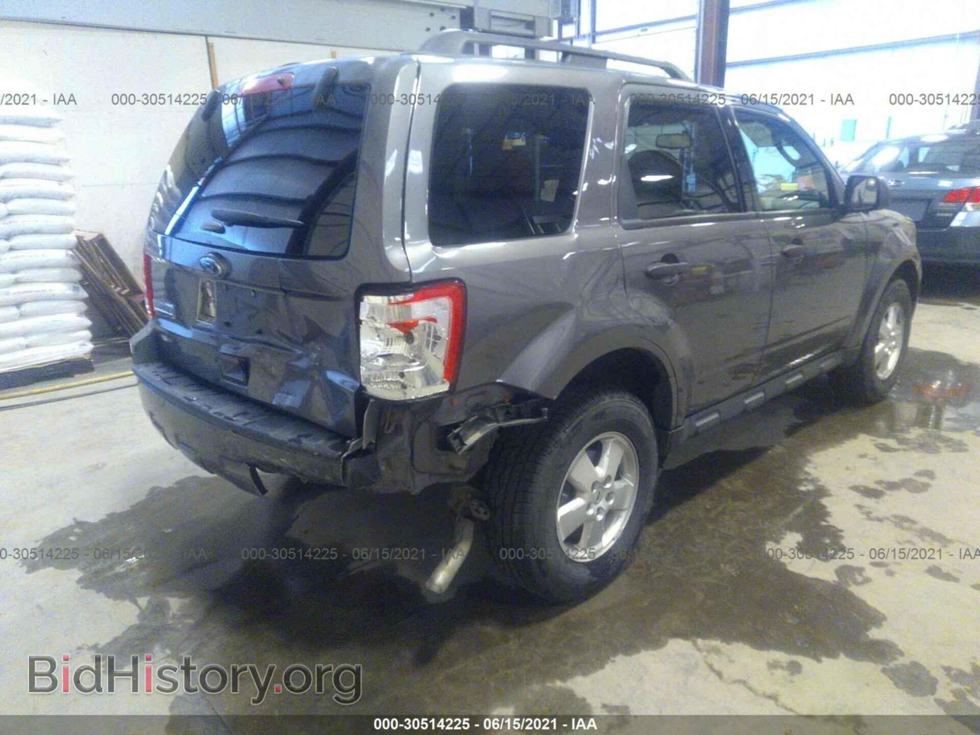 2011 FORD ESCAPE - VIN: 1FMCU9D76BKB98793 - Photo 4